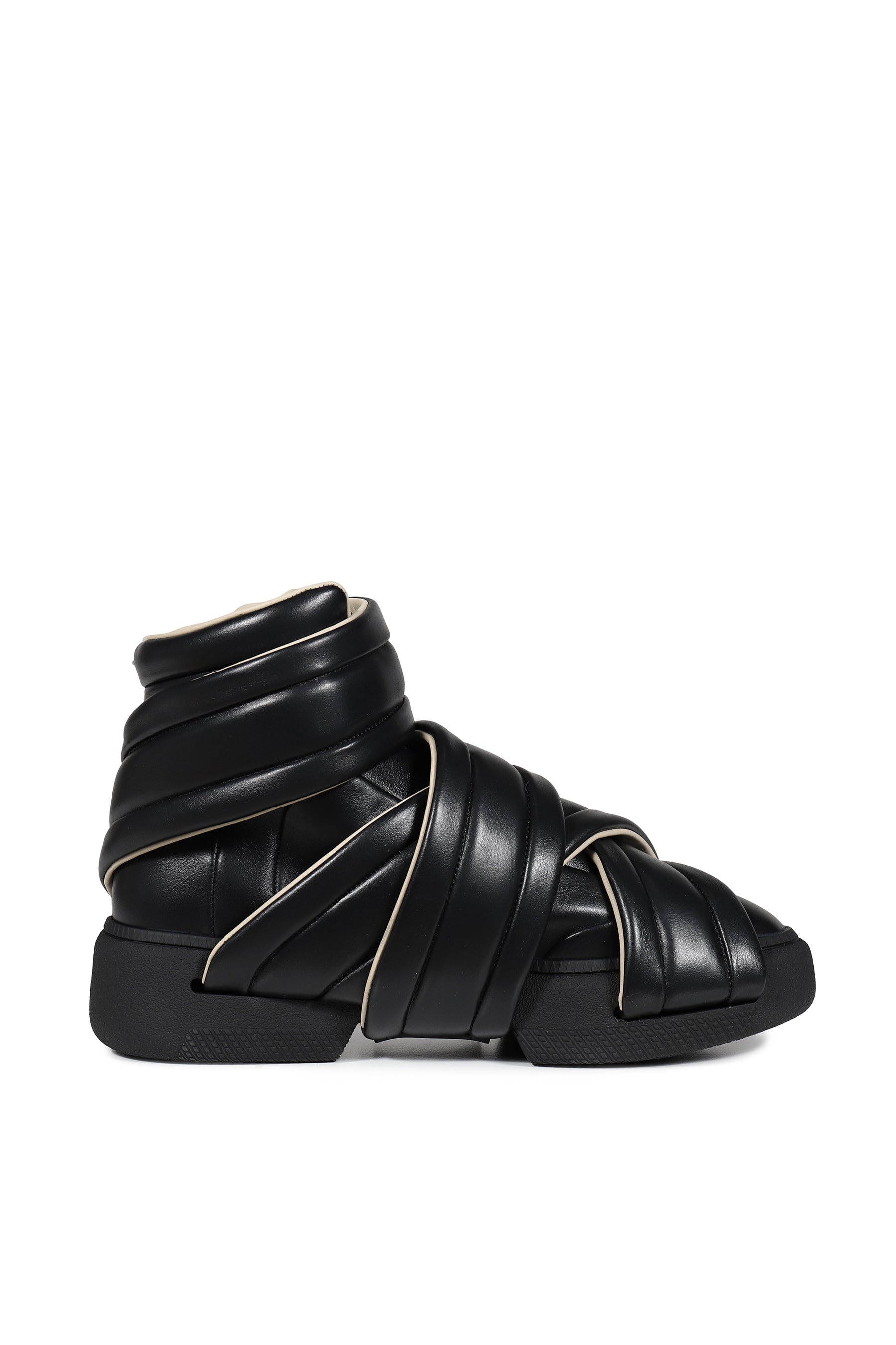 FUTURE SHOW / BLK