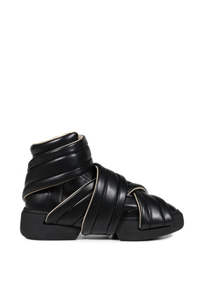 FUTURE SHOW / BLK