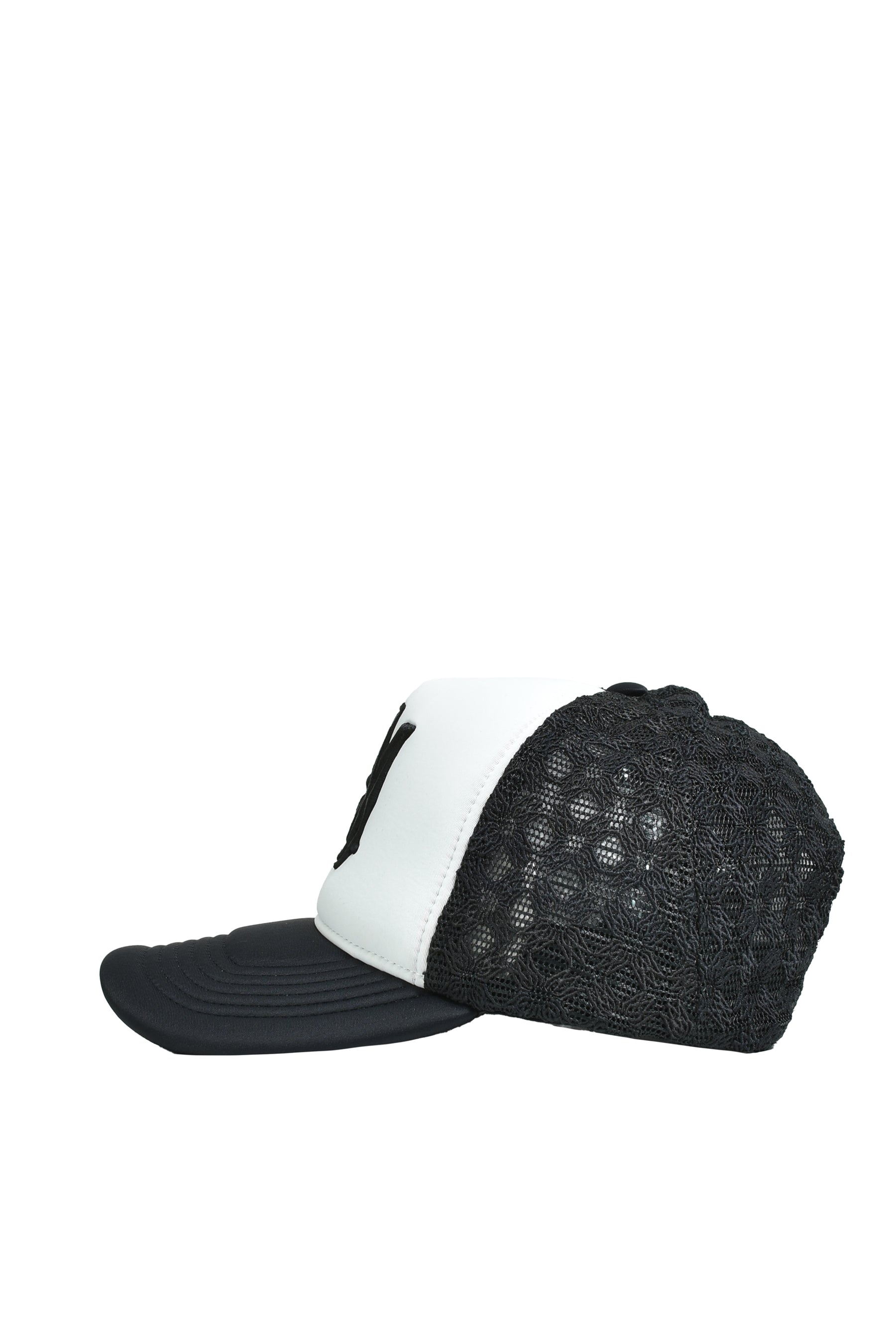 MA TWO TONE TRUCKER HAT / BLACK