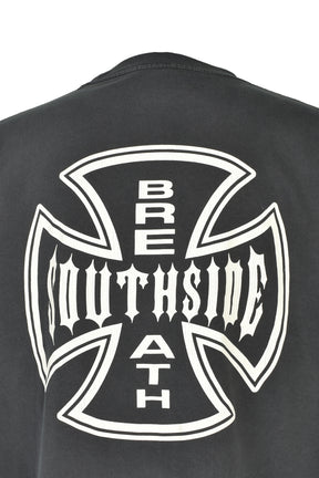 SOUTHSIDE CROSS TEE / BLK