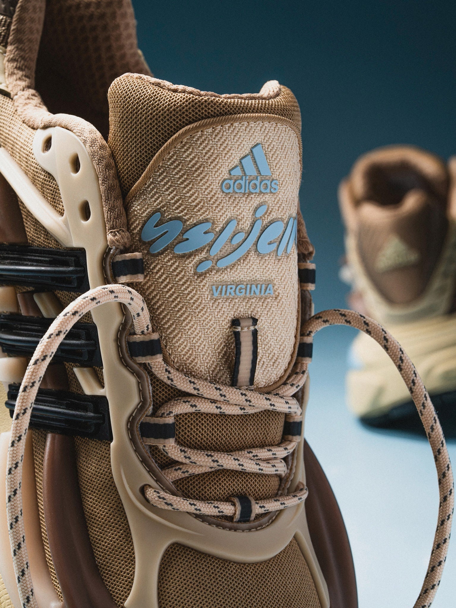 8月22日(土)発売 adidas Originals × Pharrell Williams VIRGINIA ADISTAR JELLYFISH "TAN"