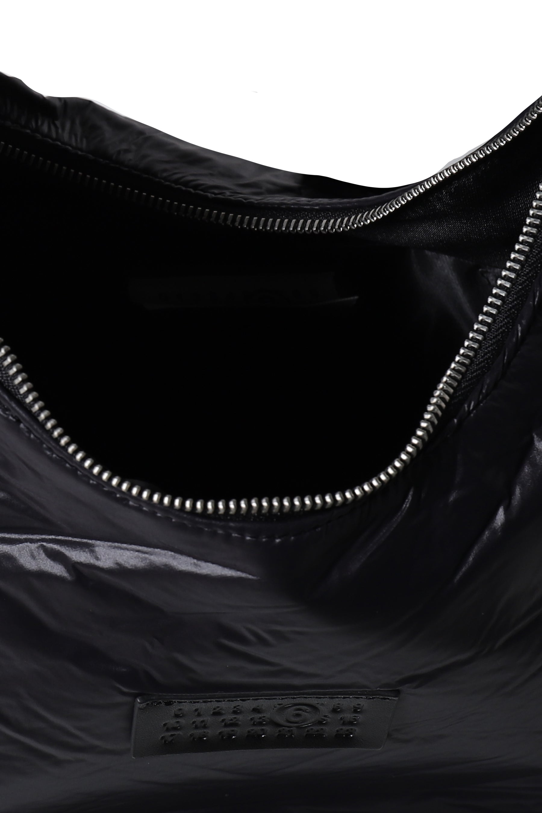 CRUNCHED NYLON BAG / BLK