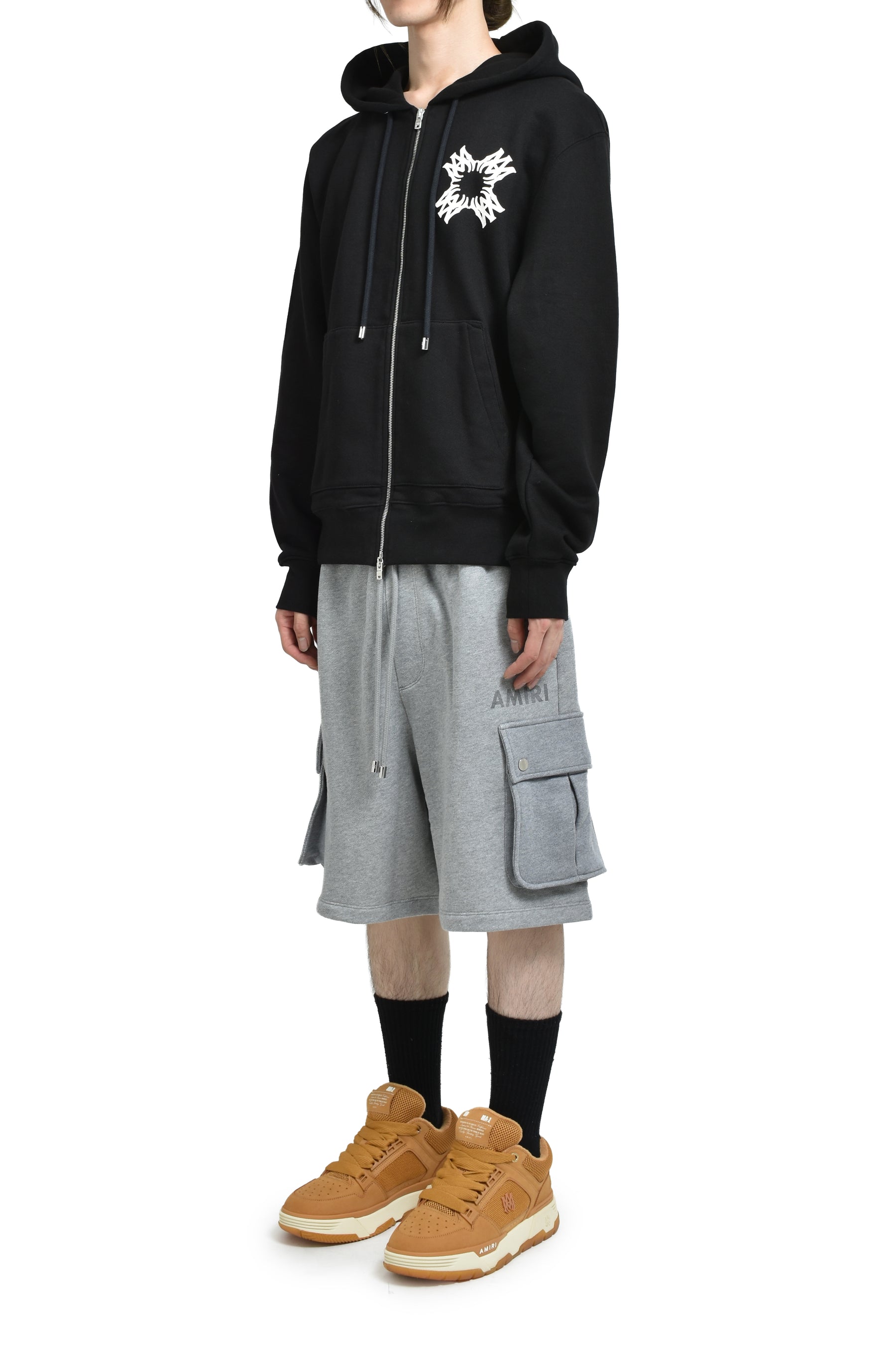 AMIRI アミリ FW25 AMIRI STENCIL CARGO SHORT / GRY - NUBIAN