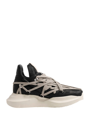 MEGALACE GETH RUNNER / BLACK/PEARL/MILK