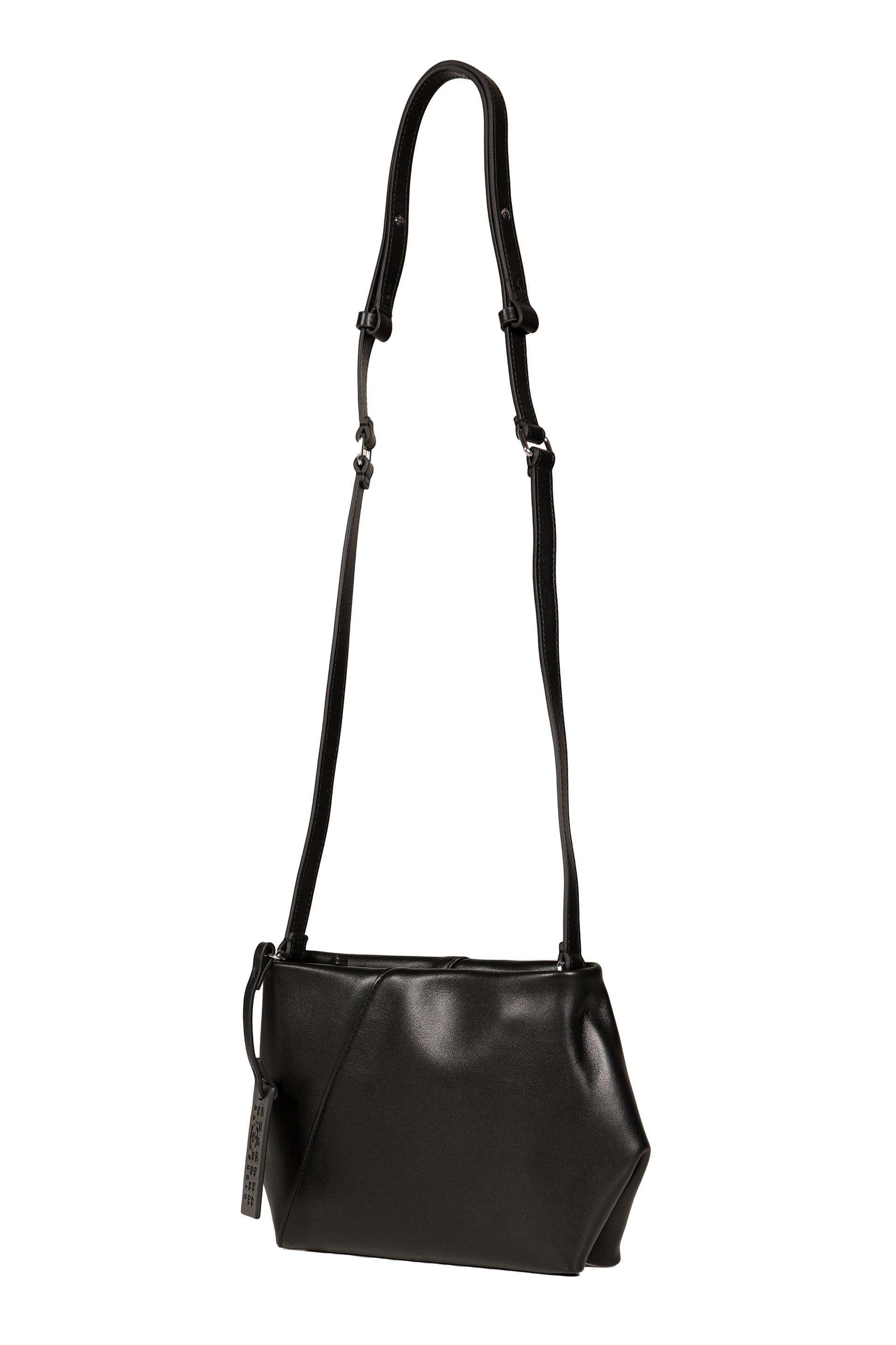 FOLDED J SHOULDER BAG / BLK