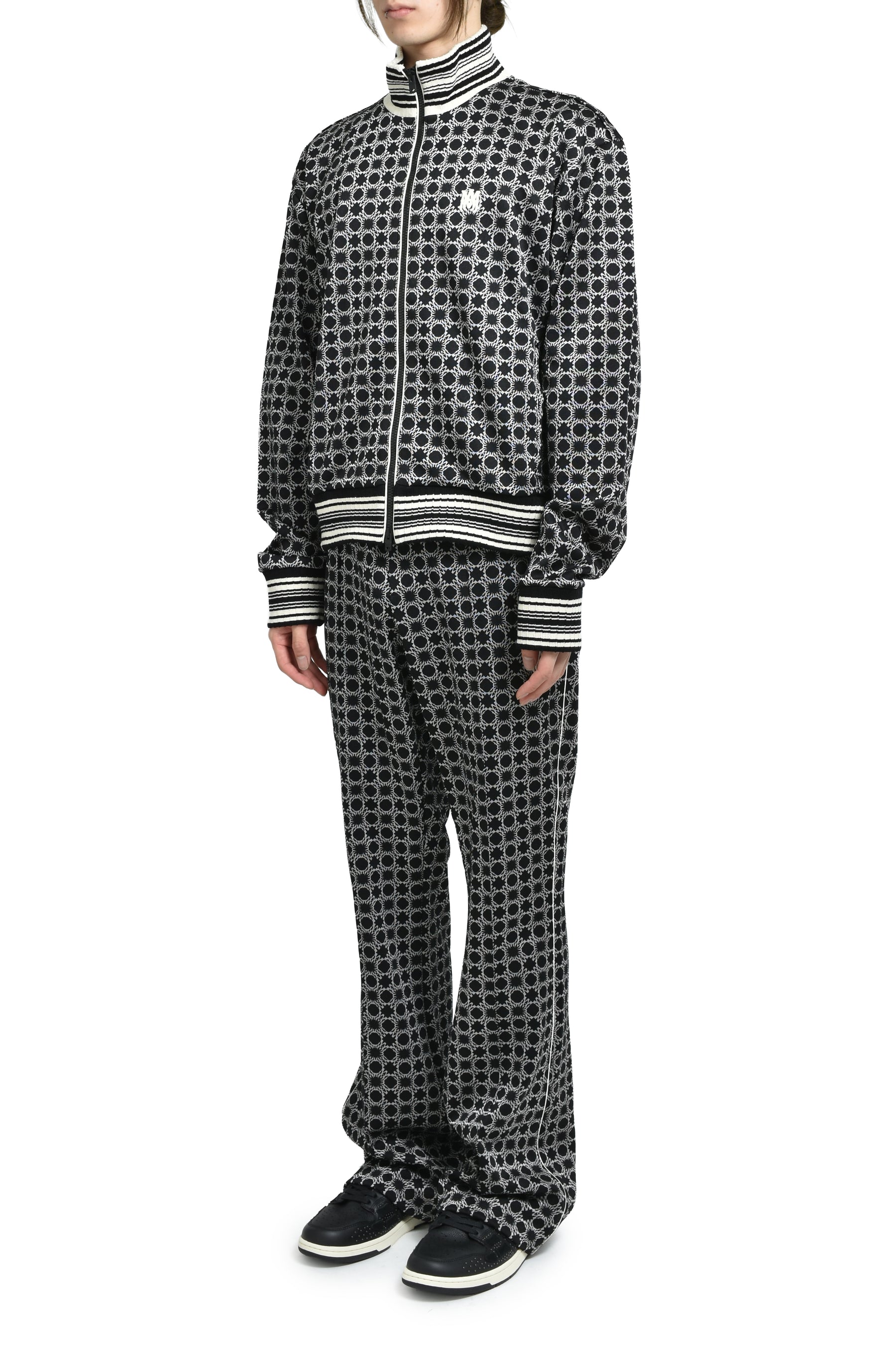 MA QUAD FLARE TRACK PANT / BLK 