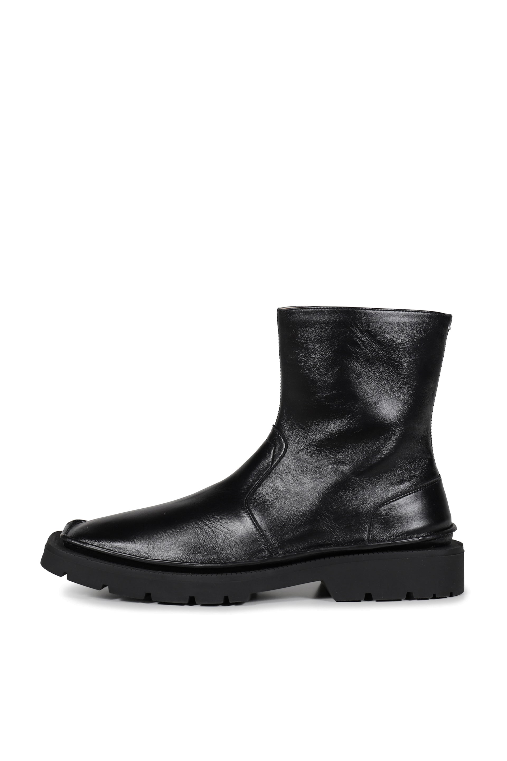 LEVEL ANKLE BOOT / BLK