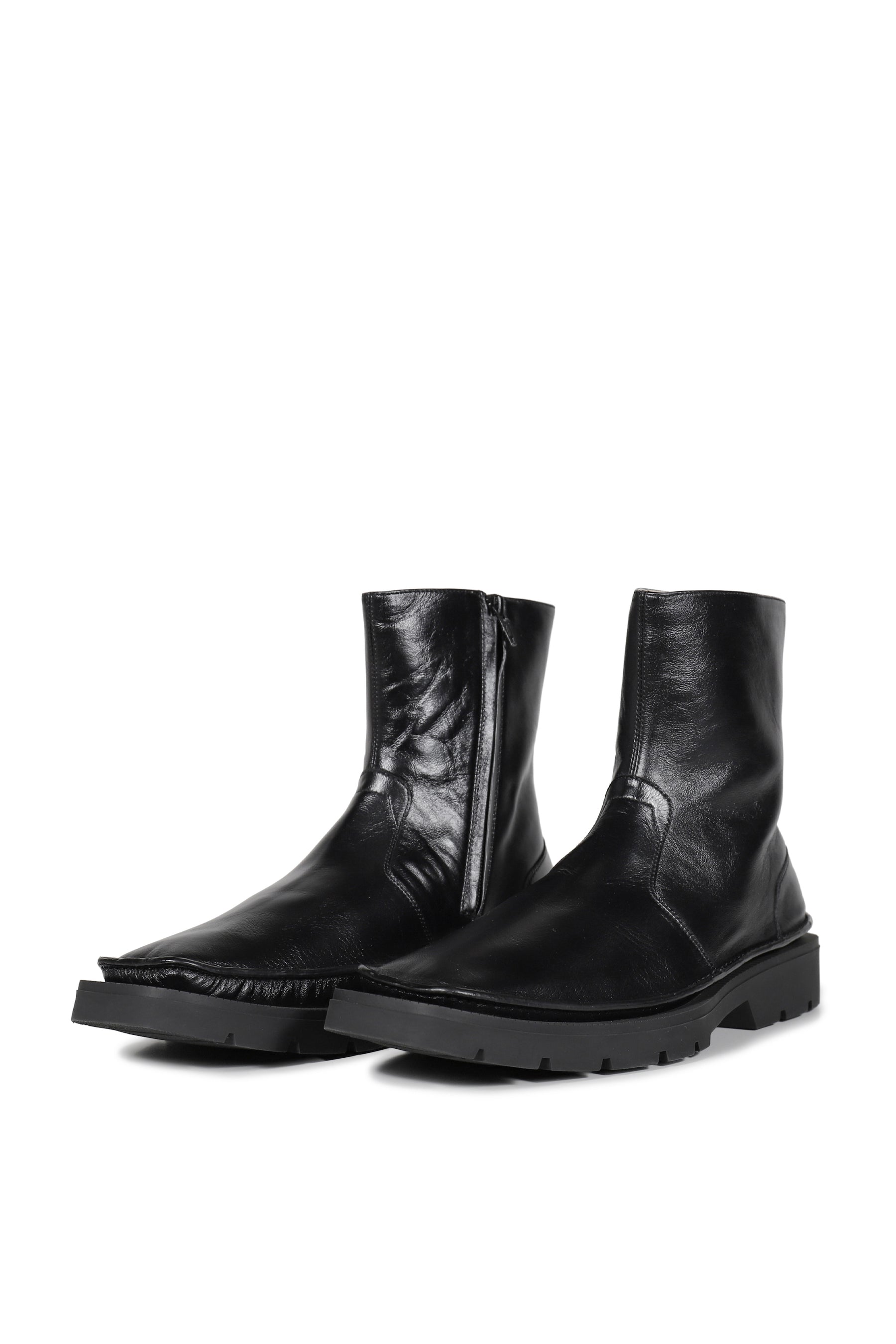 LEVEL ANKLE BOOT / BLK