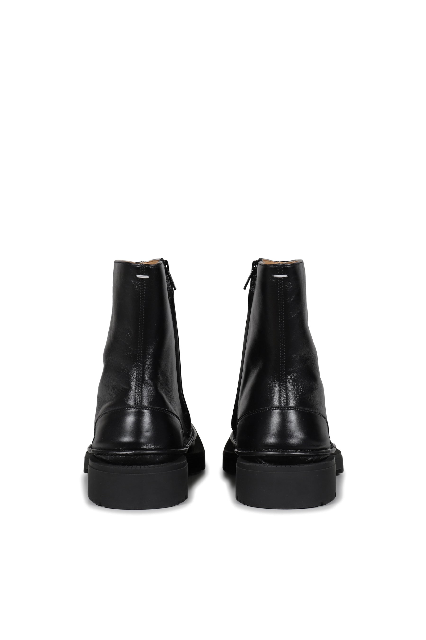 LEVEL ANKLE BOOT / BLK