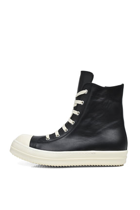 SNEAKS / BLK/MILK/MILK