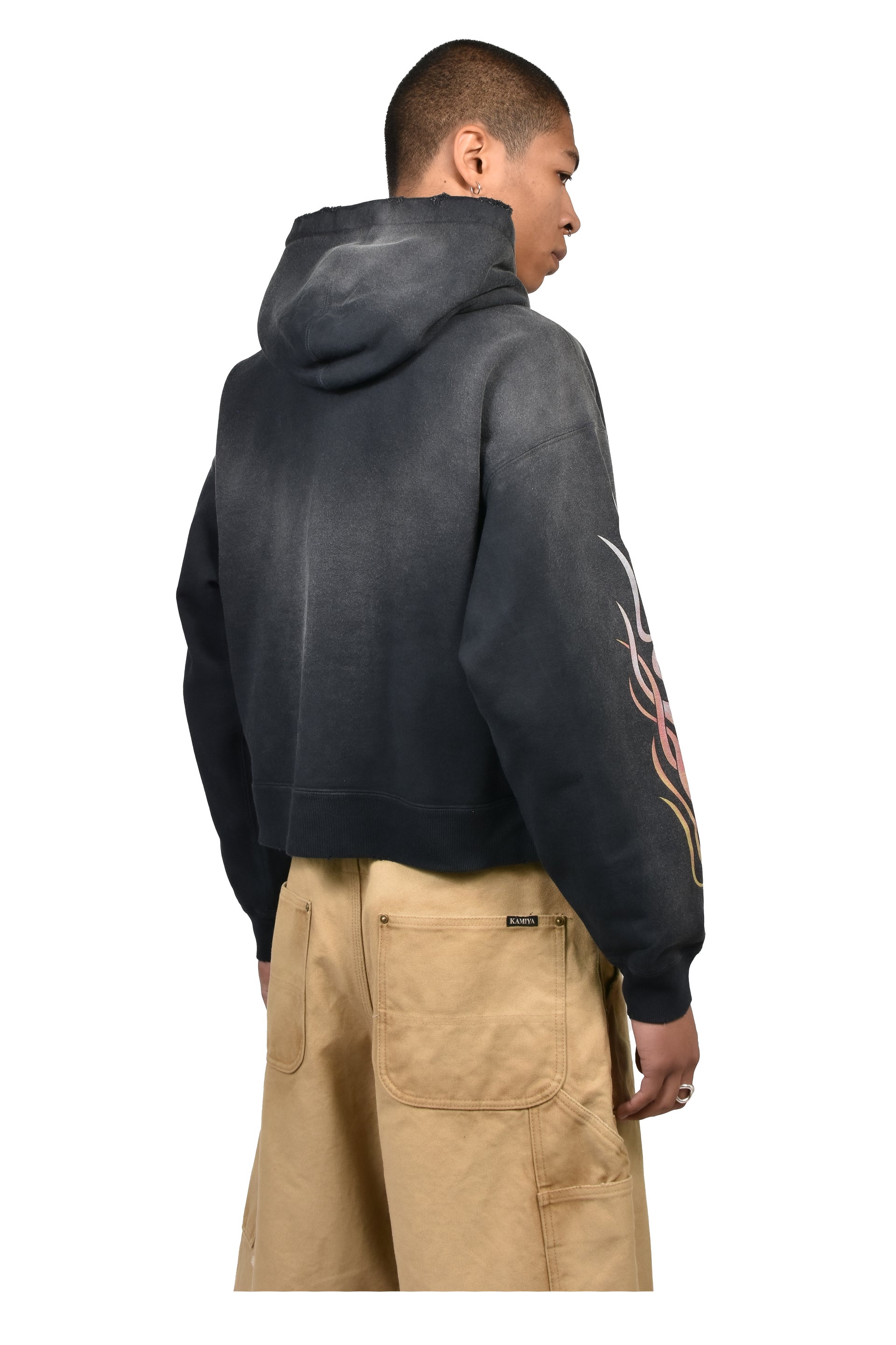 "FLAME KMY" ZIP SHORT HOODIE / BLK