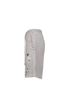 KIDS STICKER SWEAT SHORTS / GRY