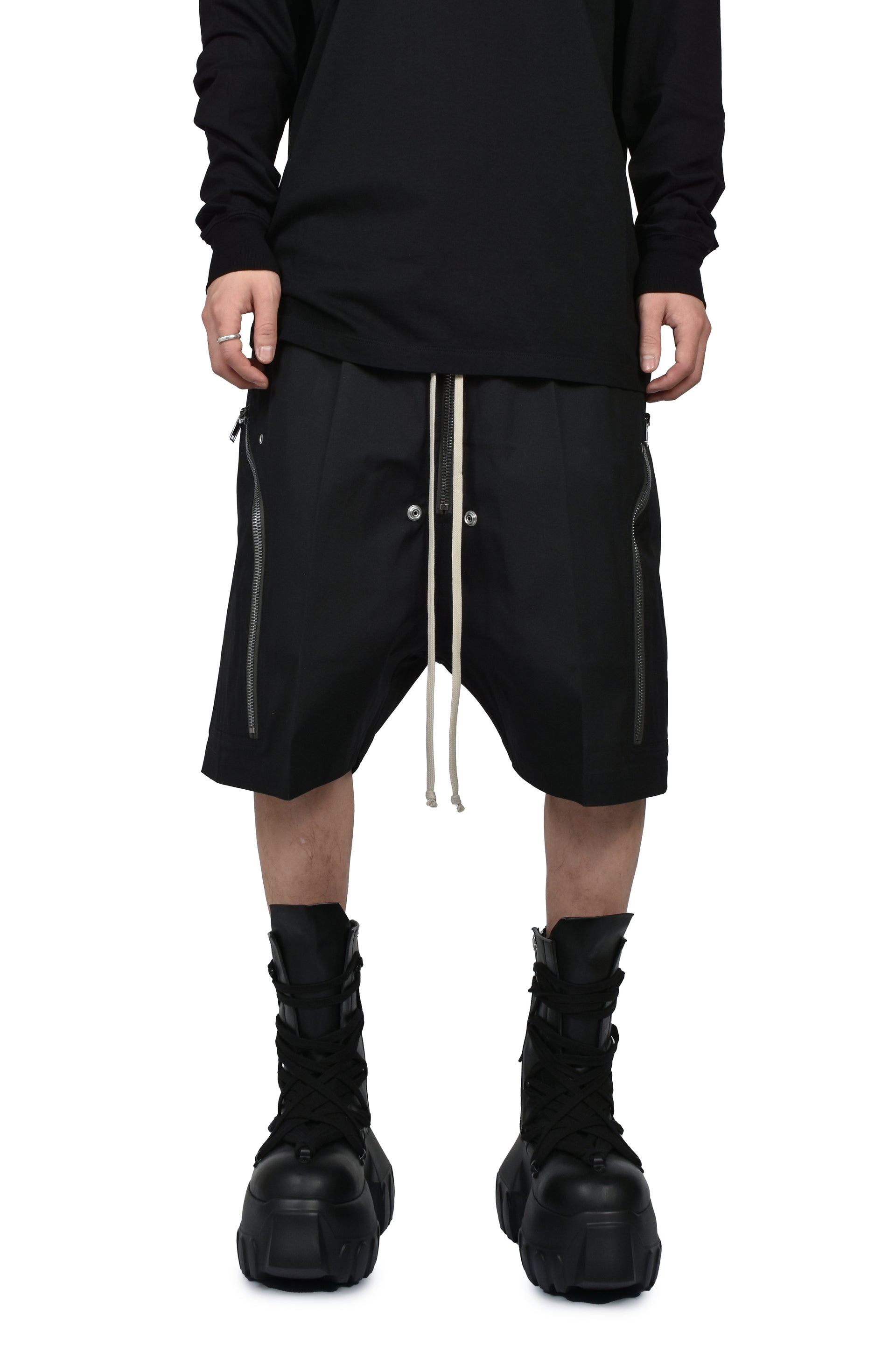 HEIZER SHORTS / BLK