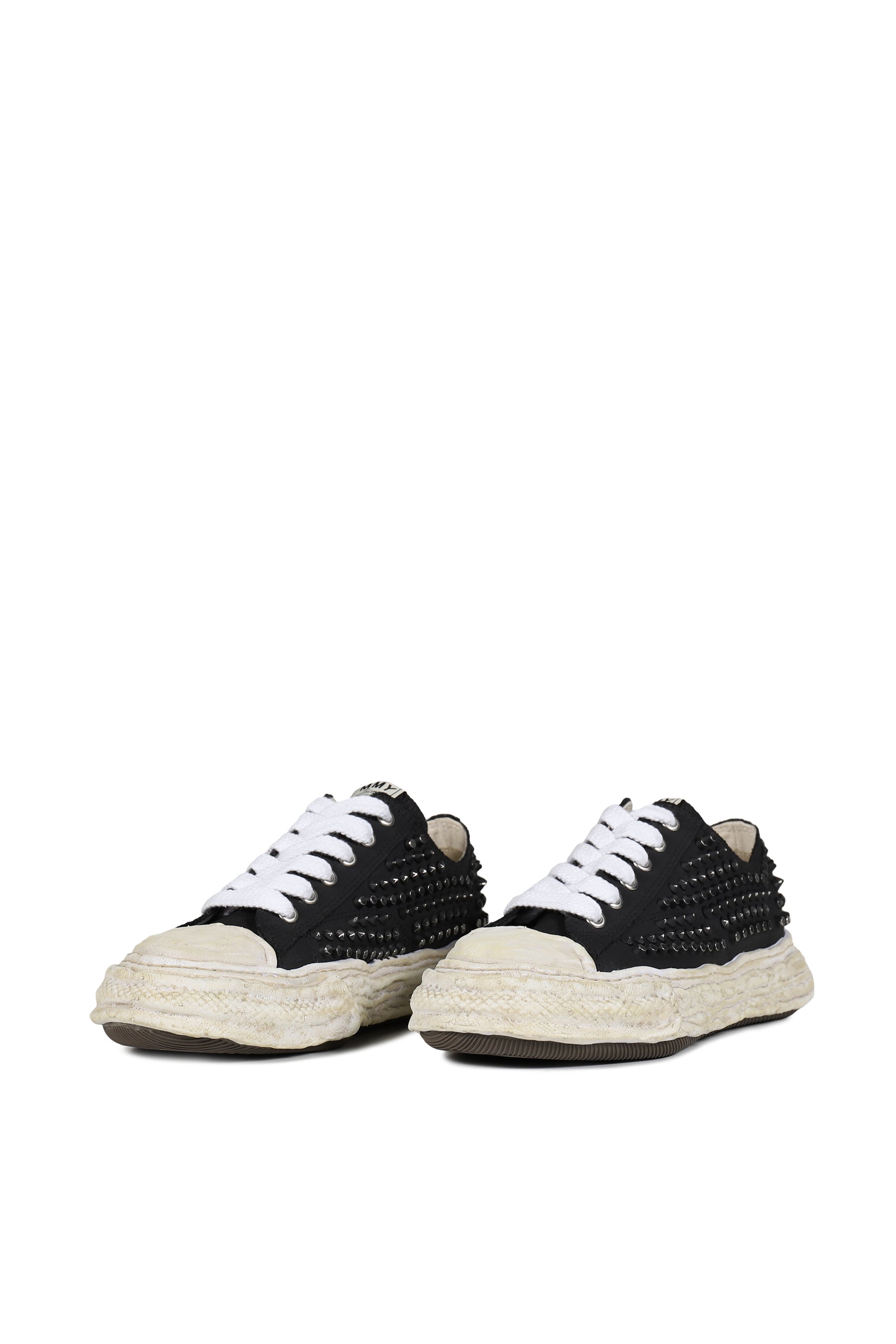 PETERSON 23 STUDDED LOW / BLK
