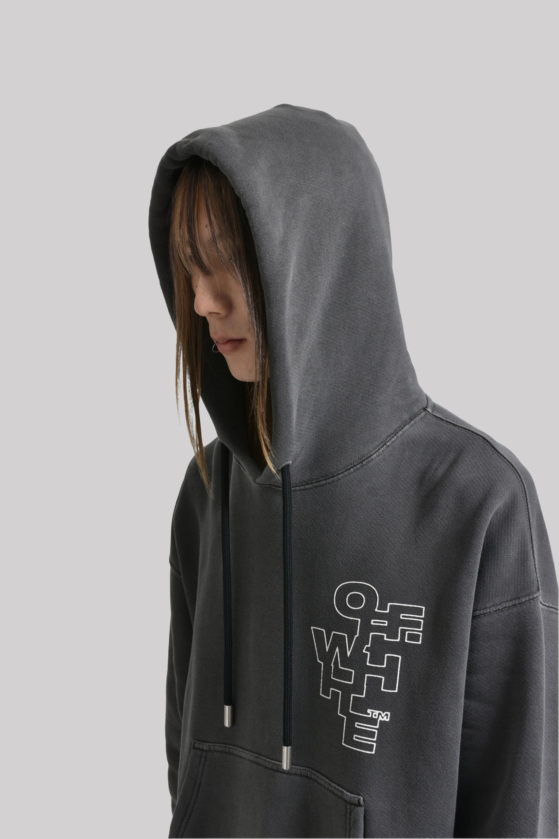 OUTLINE ARROW SKATE HOODIE / BLK WHT