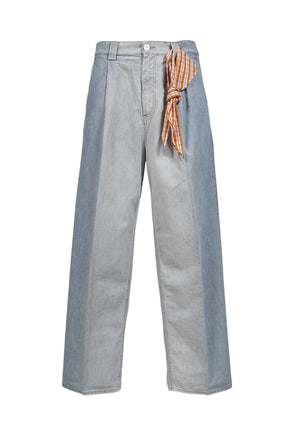 TROUSERS / CLOUD