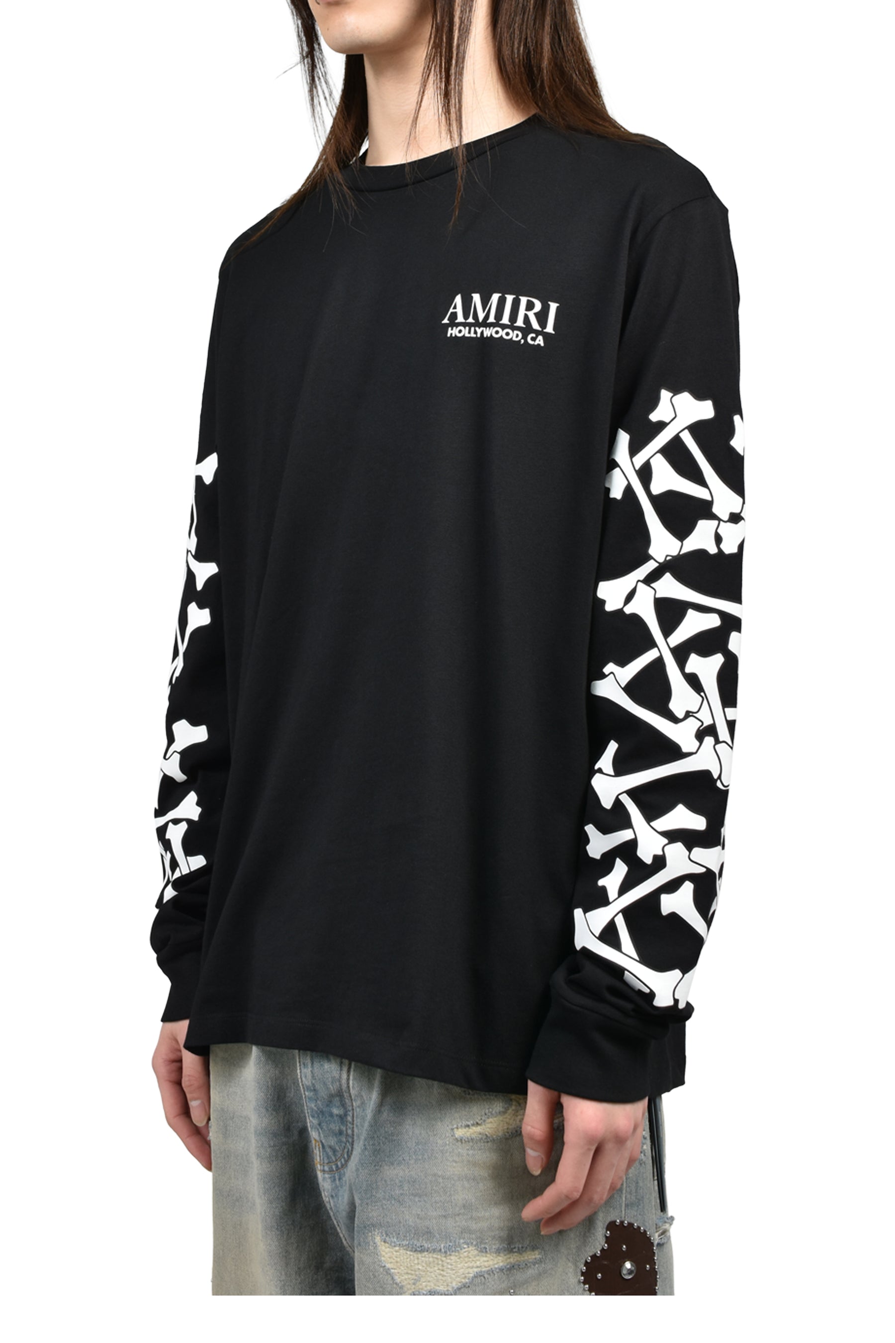 BONES STACKED L/S TEE / BLK