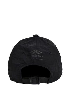 WM × UMBRO 6 PANEL CAP / BLK