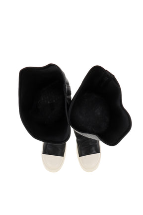 HIGH STOCKING SNEAKS / BLK MILK MILK