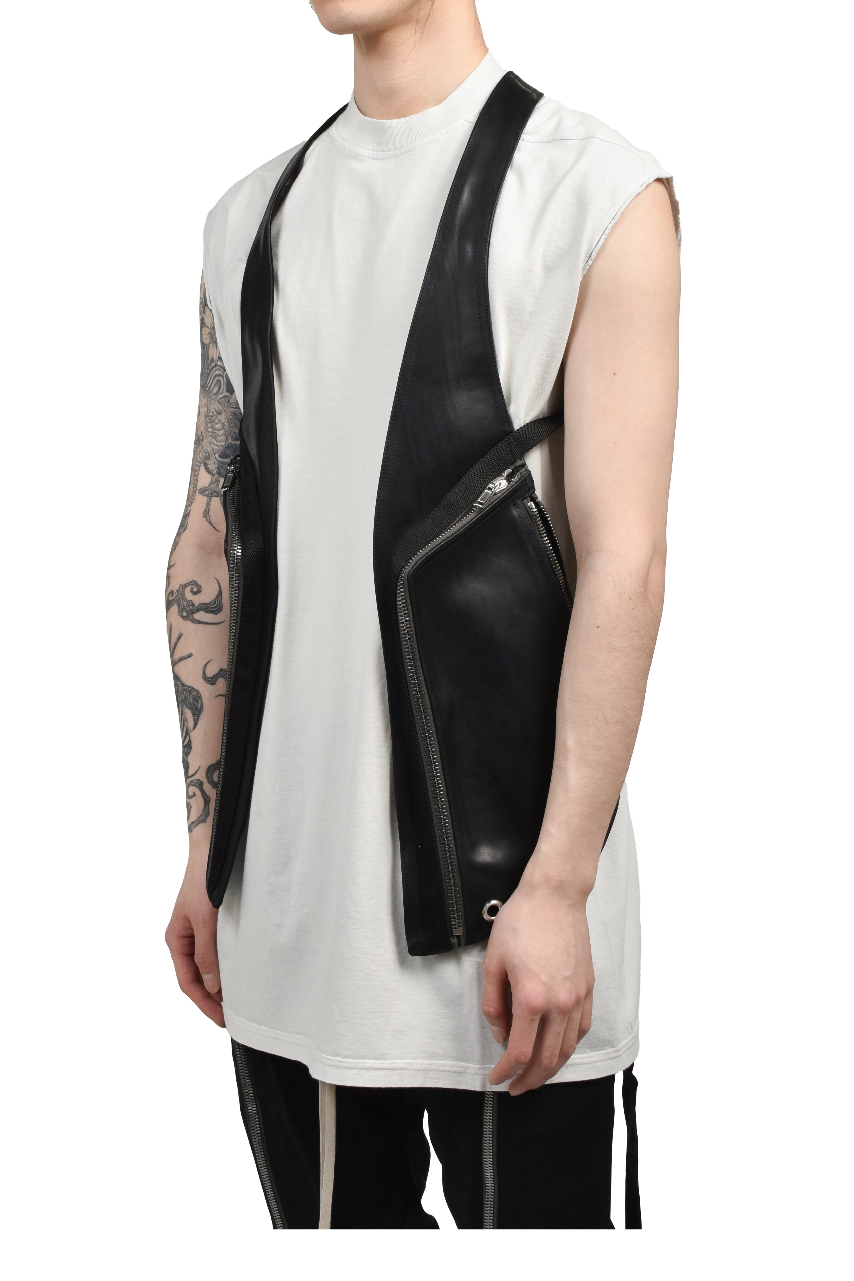 トップス Rick Owens 24SS Coating Bauhaus Ves Rick Owens リック オウエンス SS26 TEMPLE BAUHAUS VEST / BLK
