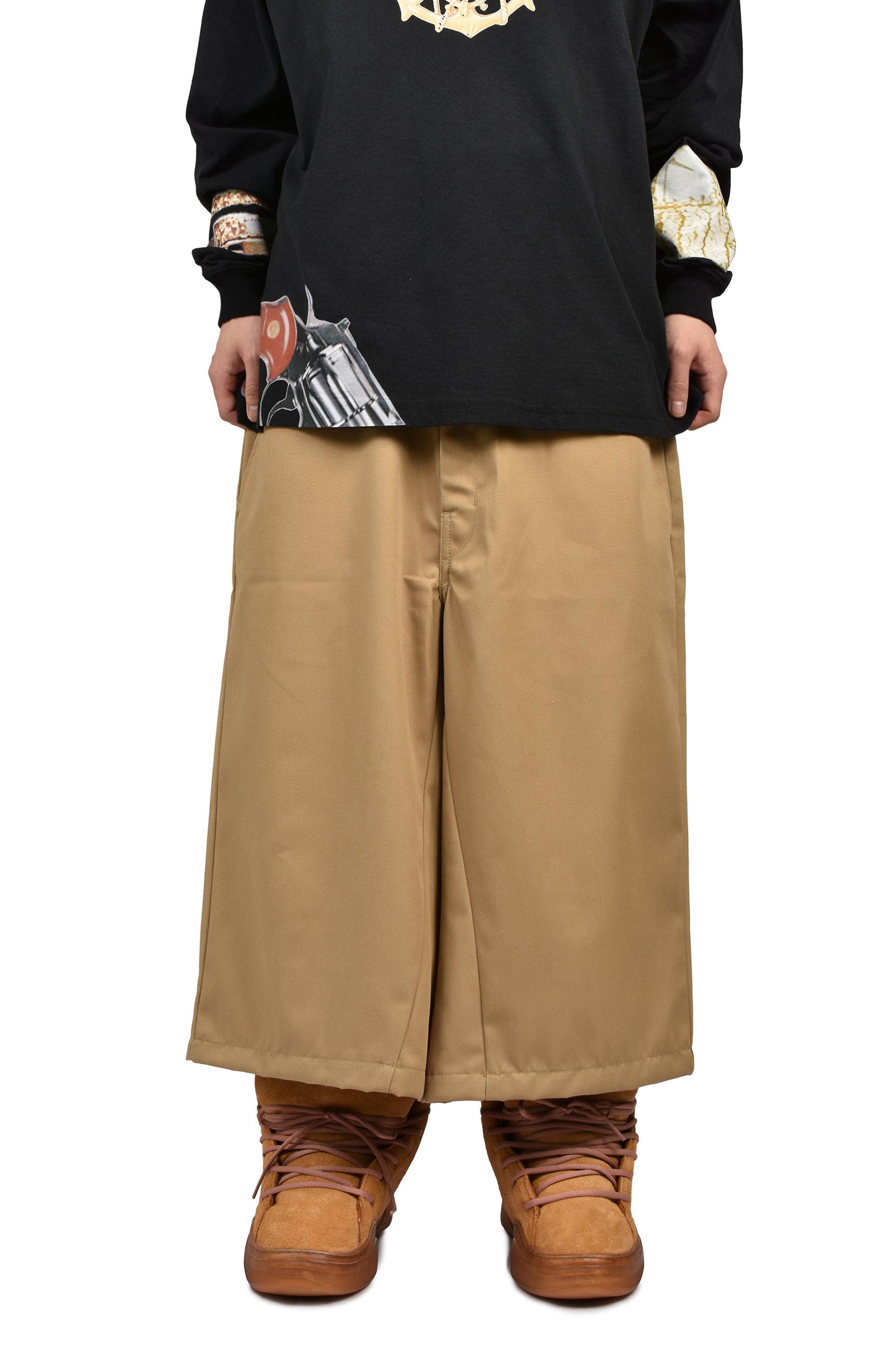 STACKED BERMUDAS / BEI