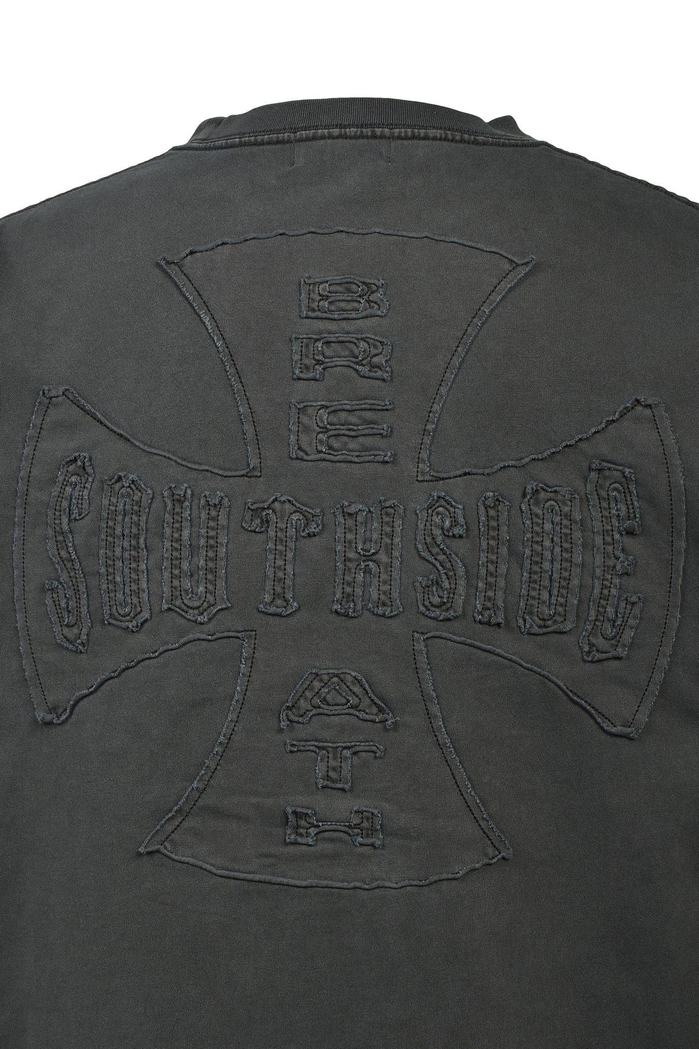 SOUTHSIDE CROSS TEE / BLK