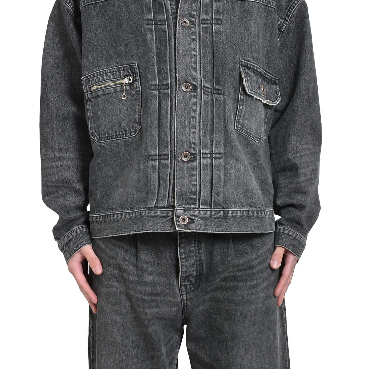 CBB961C8-7653-4978-8BA4-