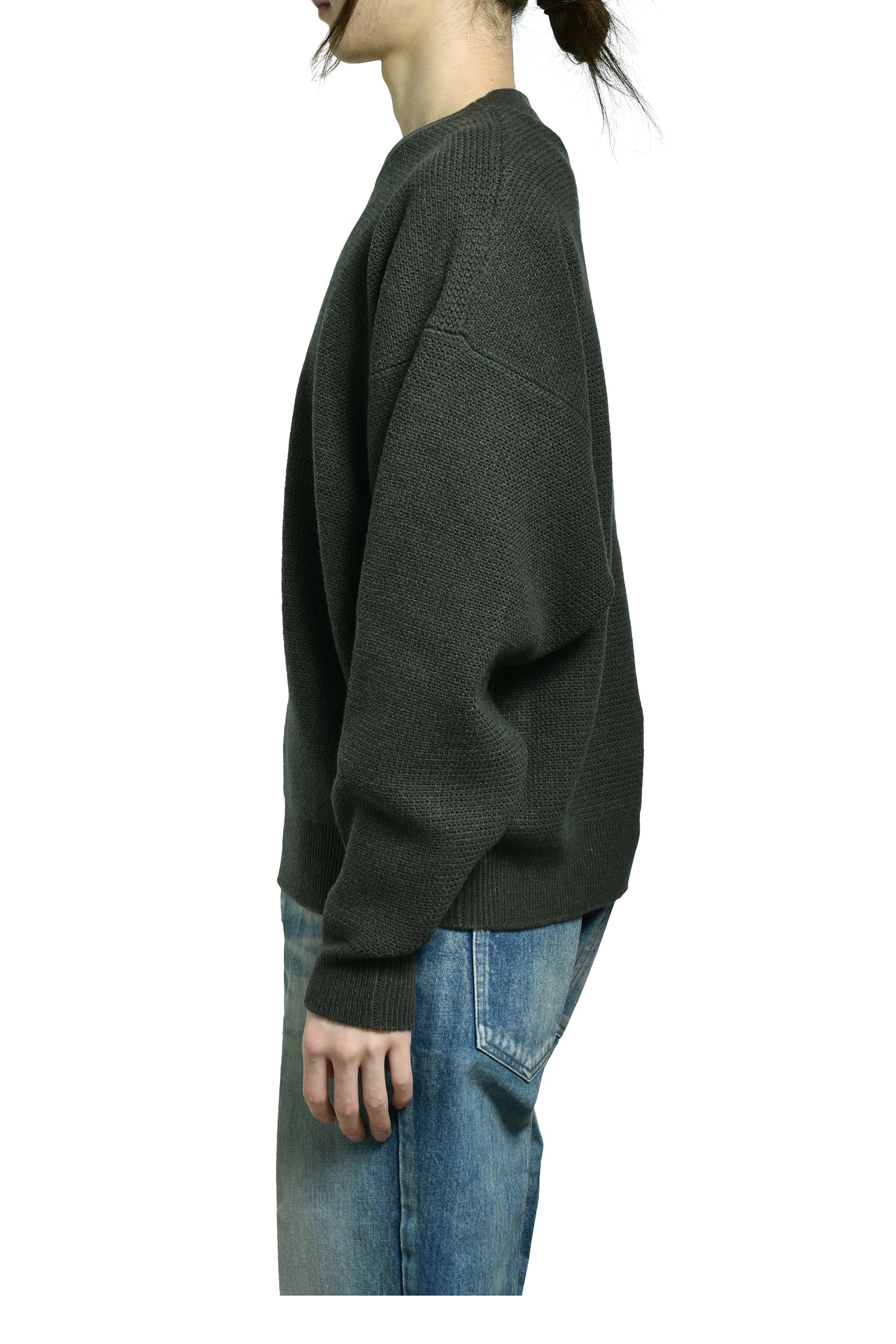 CREWNECK SWEATER / BLACK