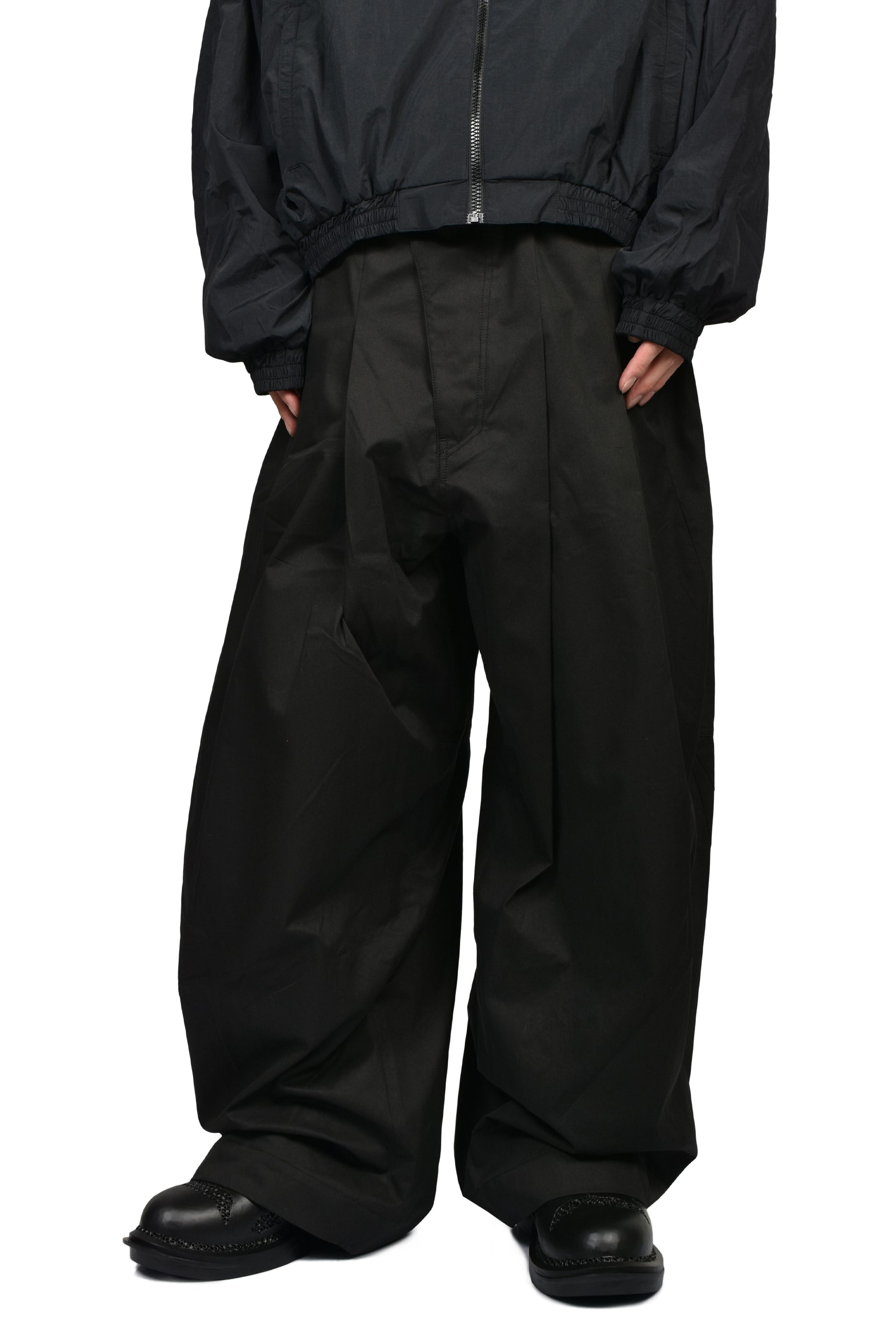 WIDE BELTED TROUSER (GEN 2) / BLK
