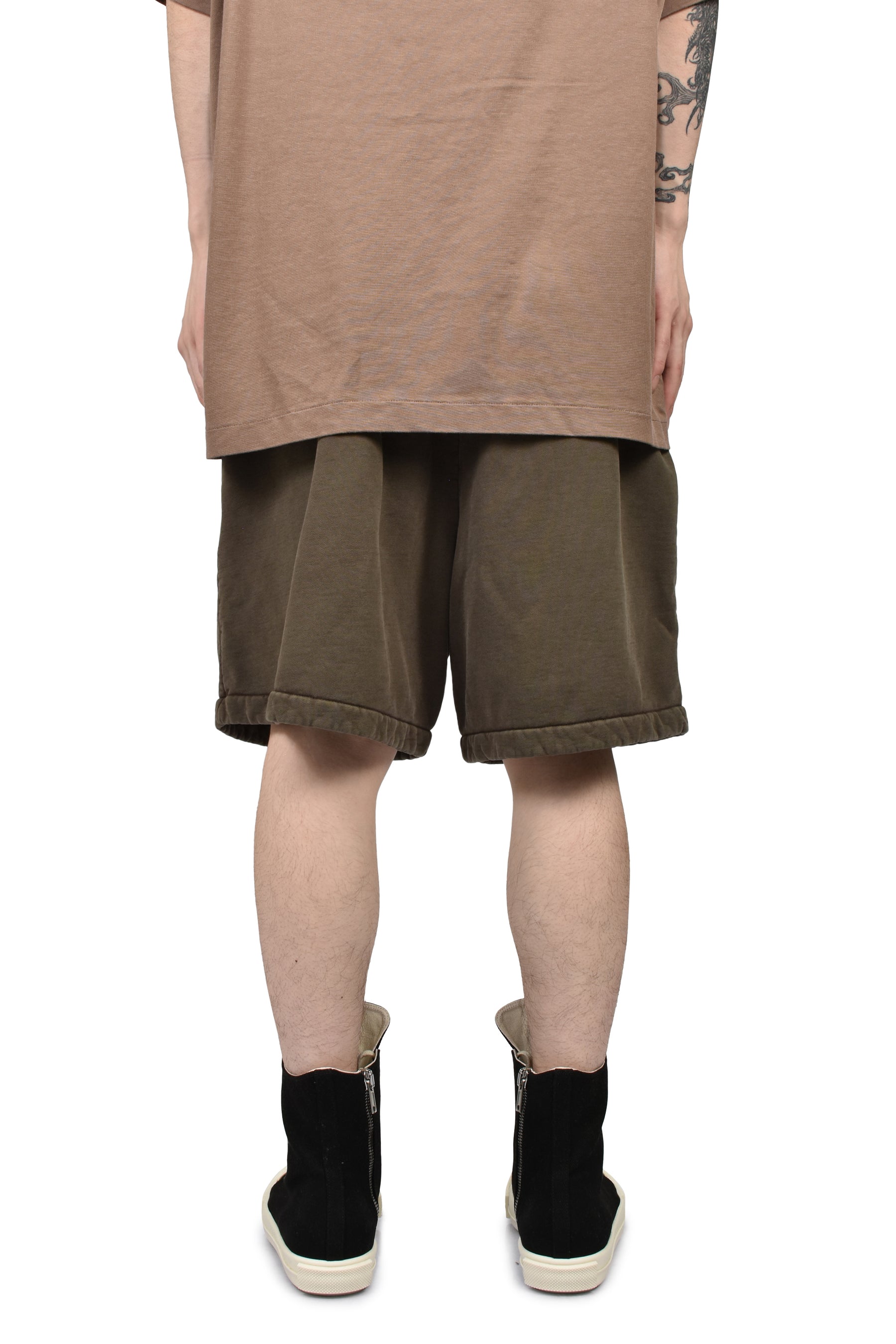 VACATION SHORT / FADED BRW