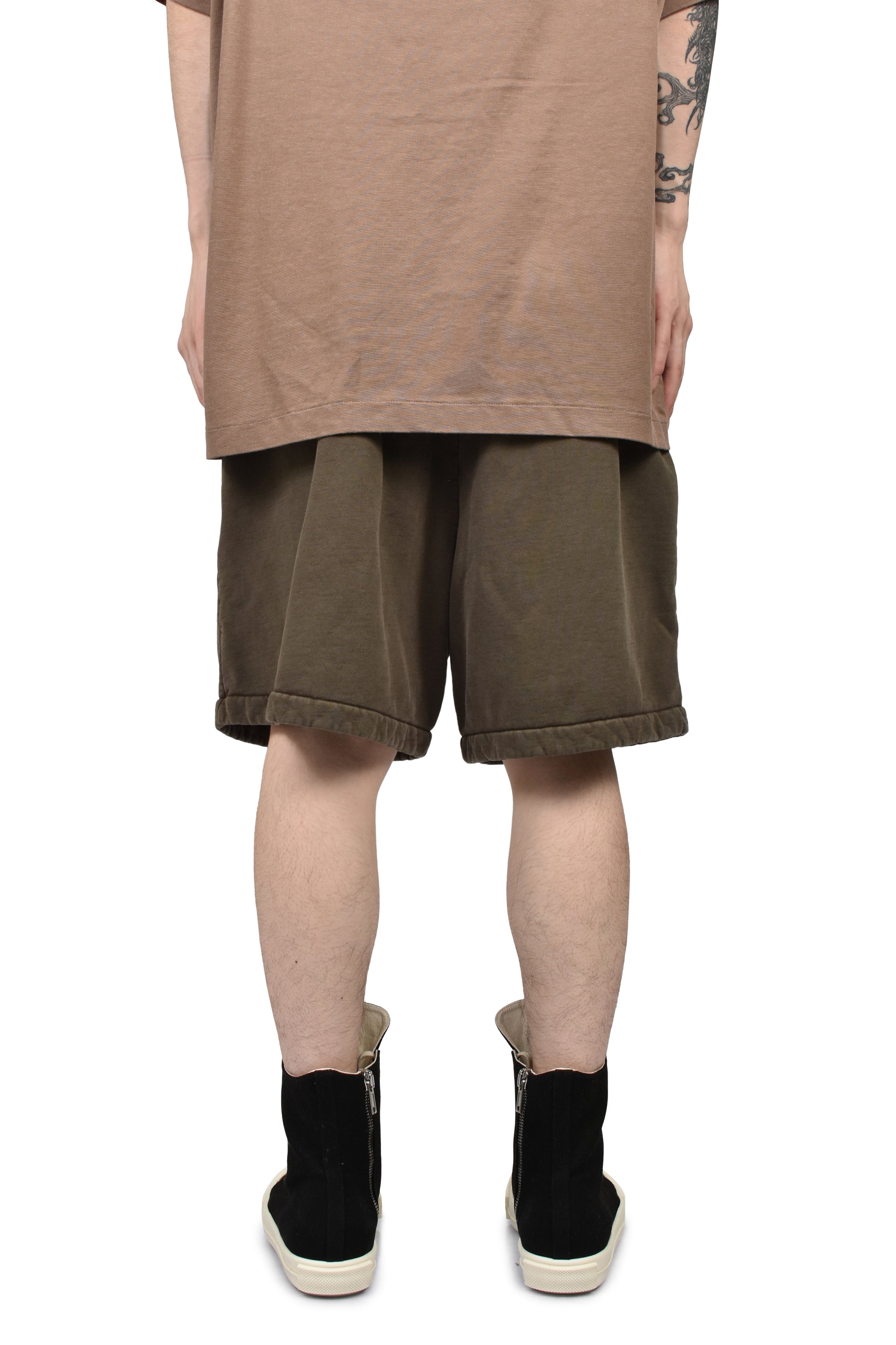 VACATION SHORT / FADED BRW