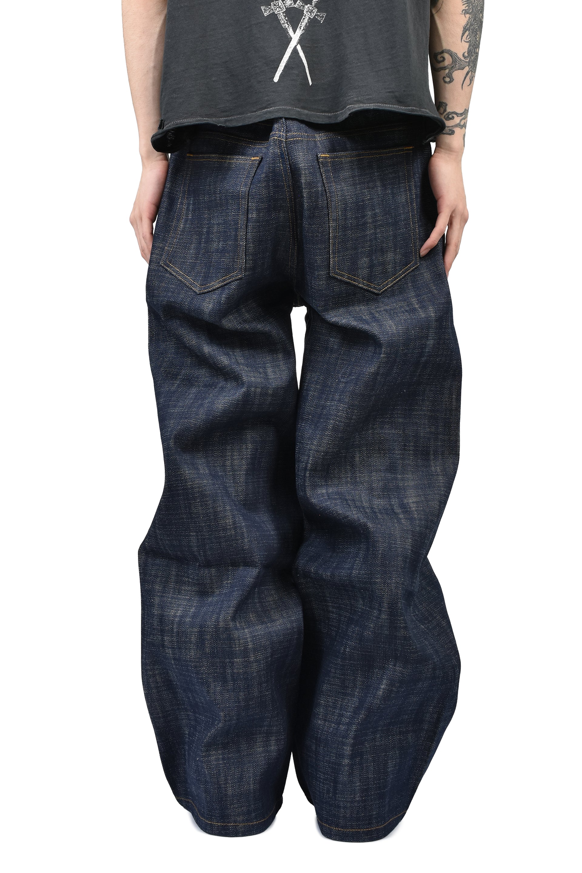 HEAVY STRUCTURED RAW DENIM / IND 