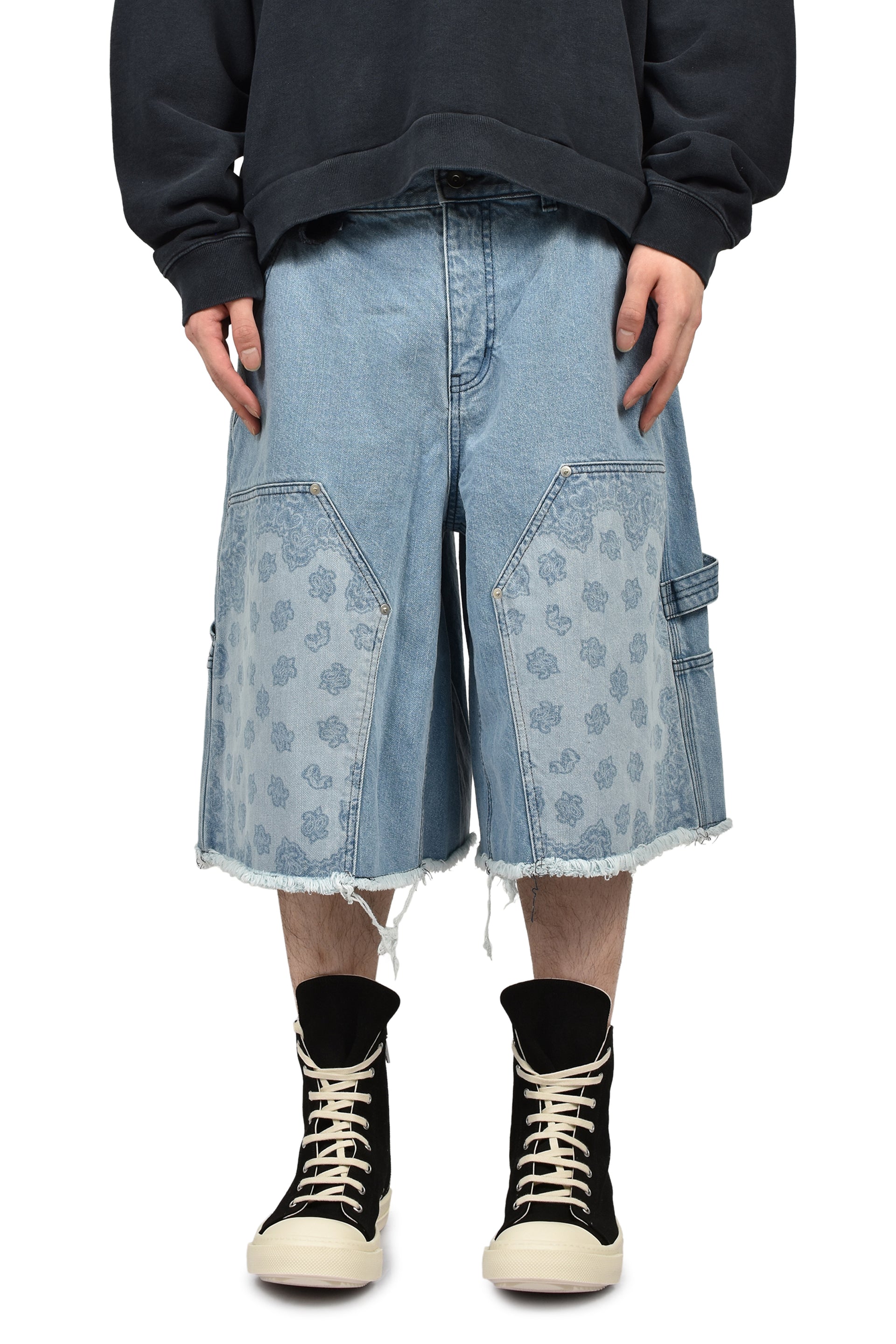 PAISLEY CARPENTER SHORTS / IND