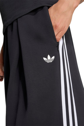 PLEATED TP / BLK
