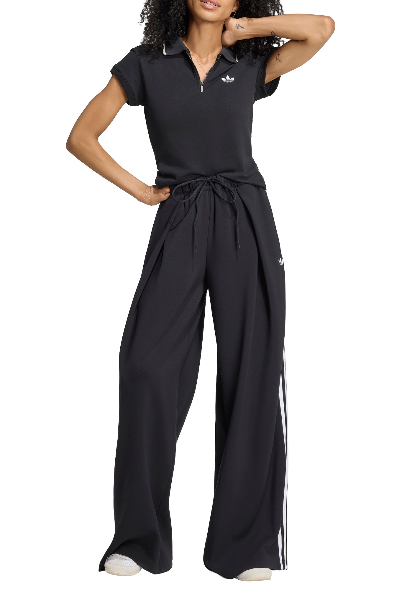 PLEATED TP / BLK