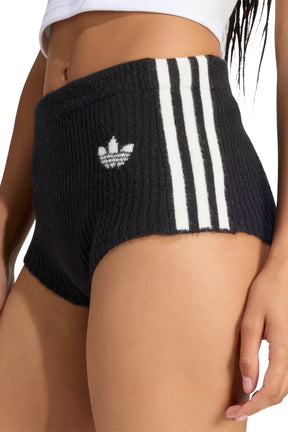 KNITTED BOOTY SHORTS / BLK