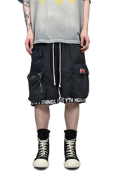 LEFT OUT SHORT / BLACK