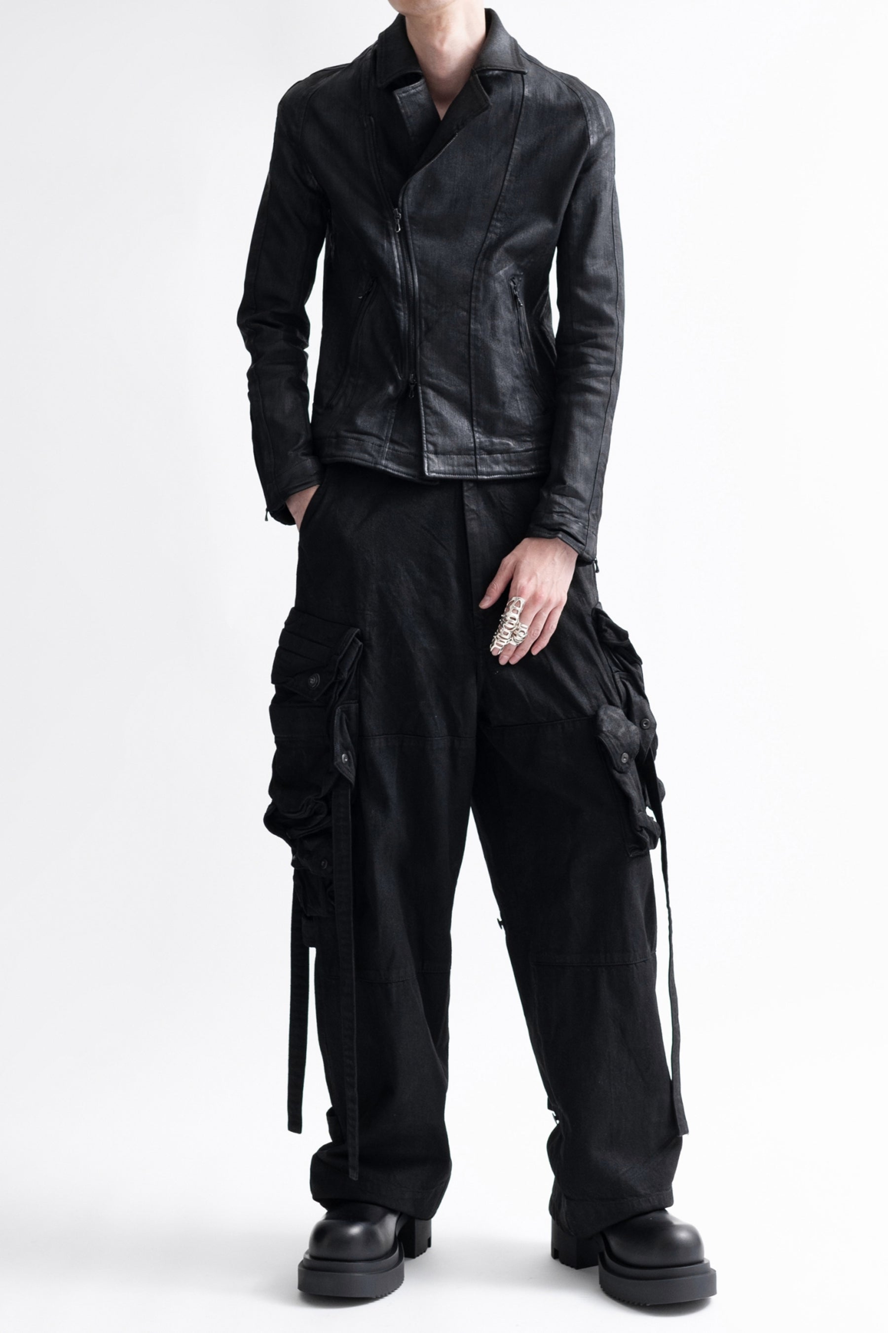 DENIM GASMASK CARGO TROUSER / BLK WAX