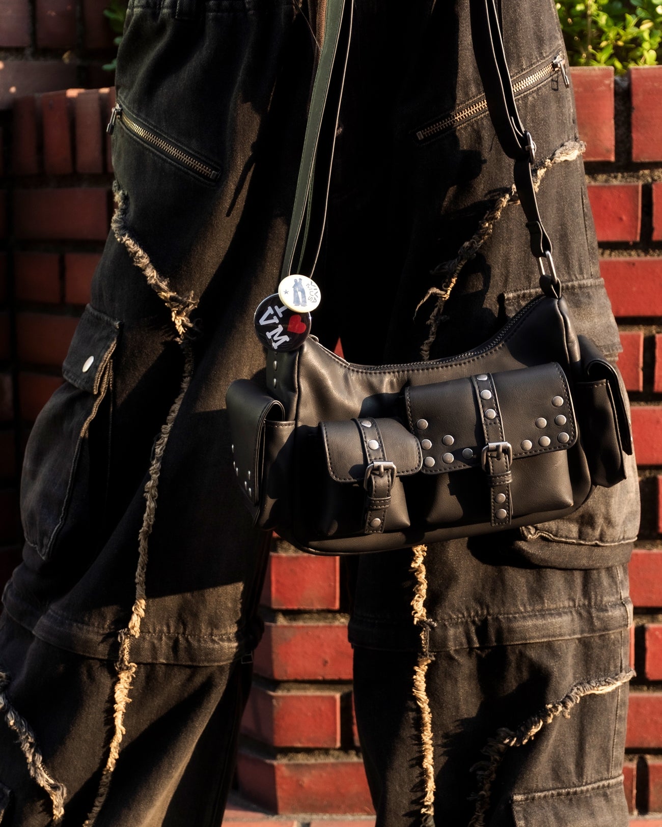 NUBIAN WOMENS IN HARAJUKU CAT STREET