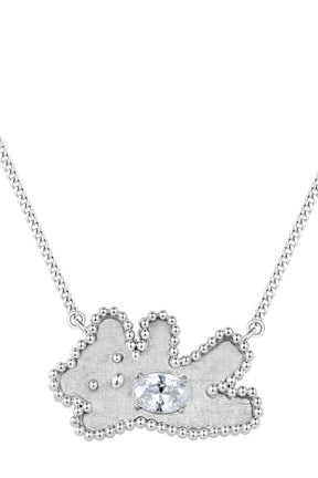 METAL GREETING BEAR NECKLACE / WHT