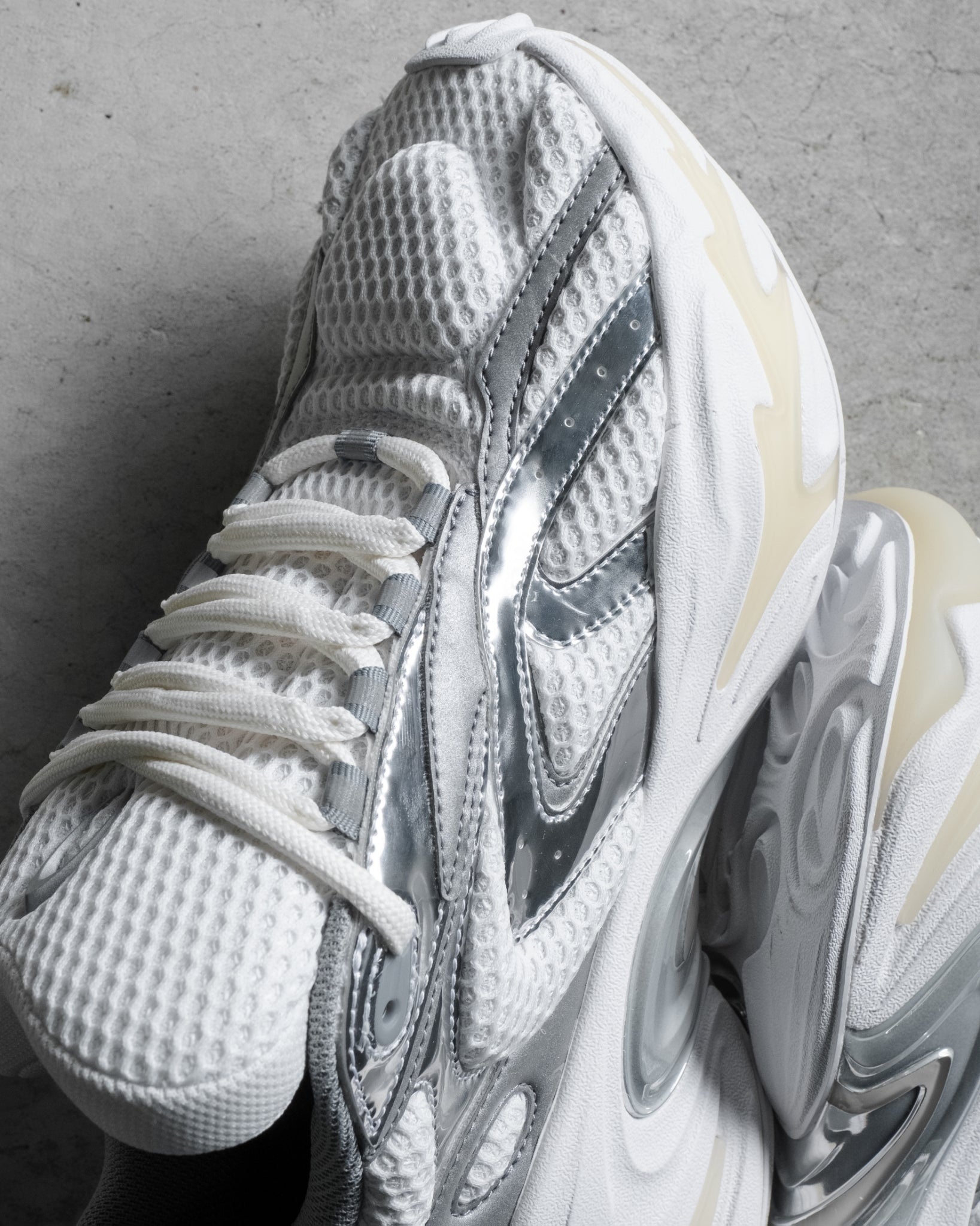 VARIOUS ZERO BY VARIOUS™