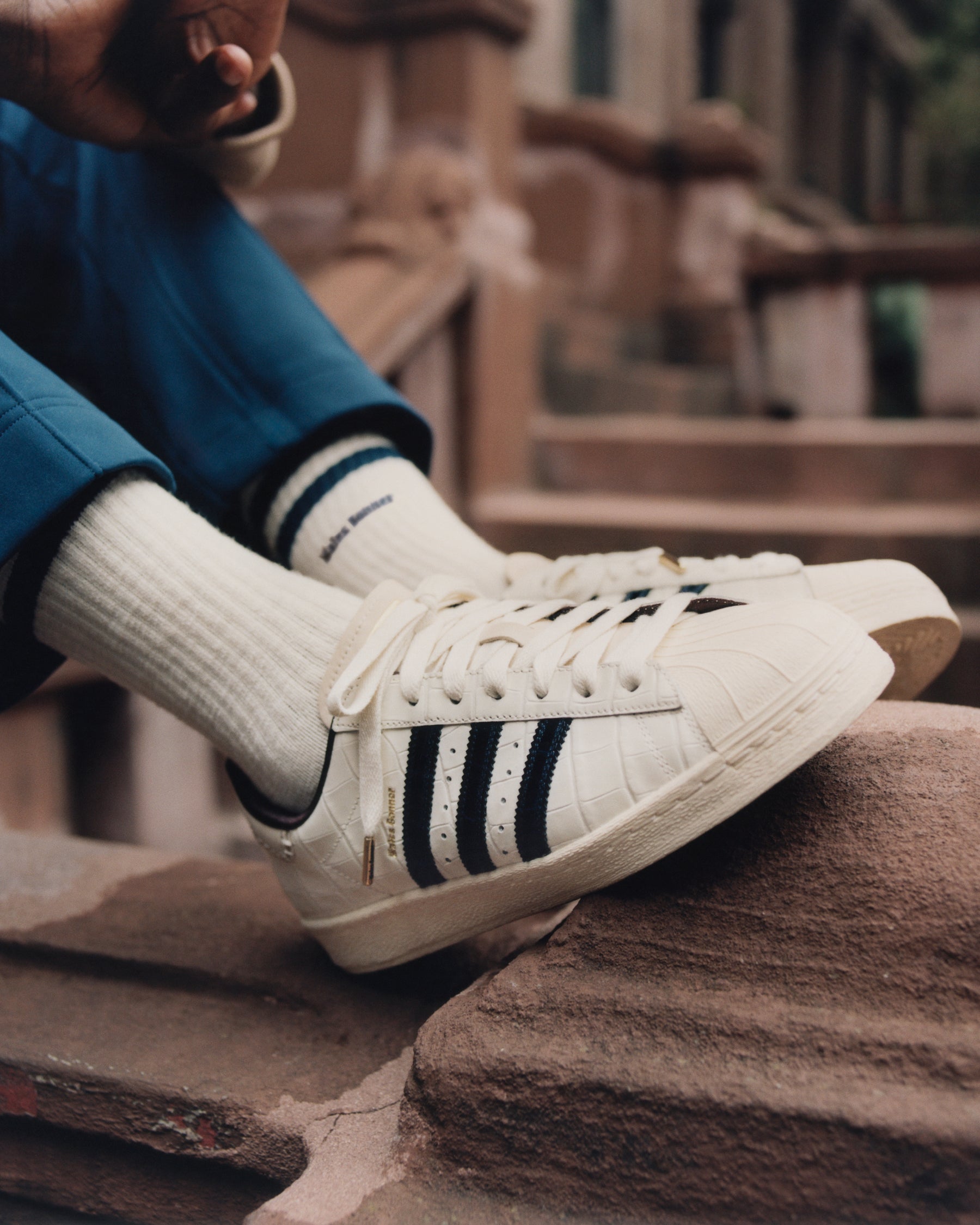 10月24日(木)発売<br>ADIDAS ORIGINALS<br>BY WALES BONNER<br>FW24 COLLECTION