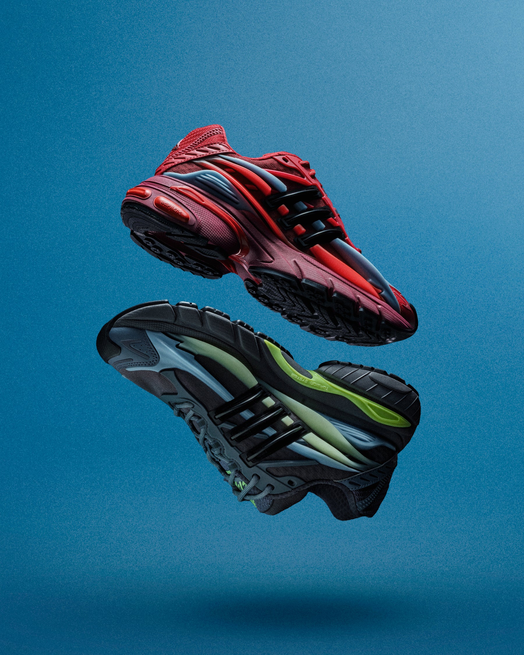 10月24日(土)発売 adidas Originals × Pharrell Williams VIRGINIA ADISTAR JELLYFISH "RED" / "STORM"