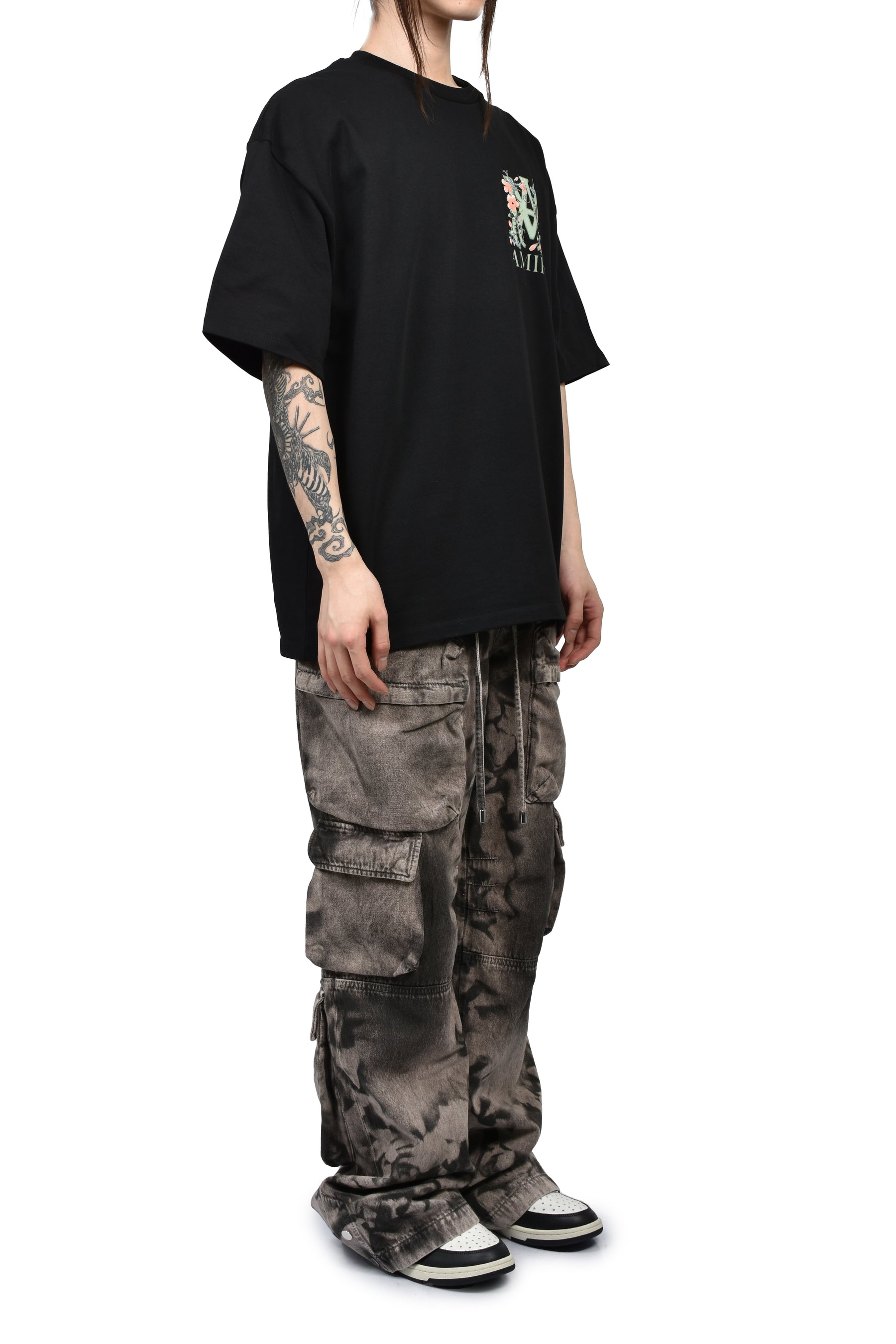 MA FLORAL OS TEE / BLK