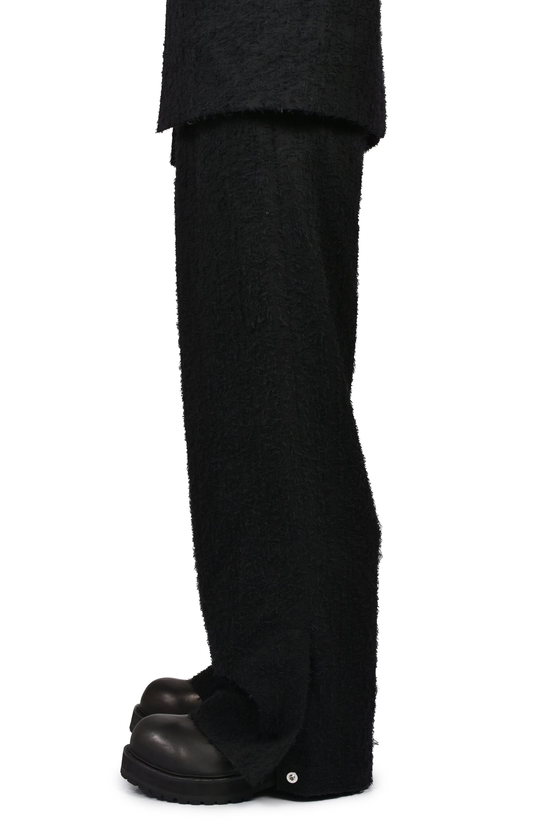 FLYINGHAIR FLARE SLACKS / BLK