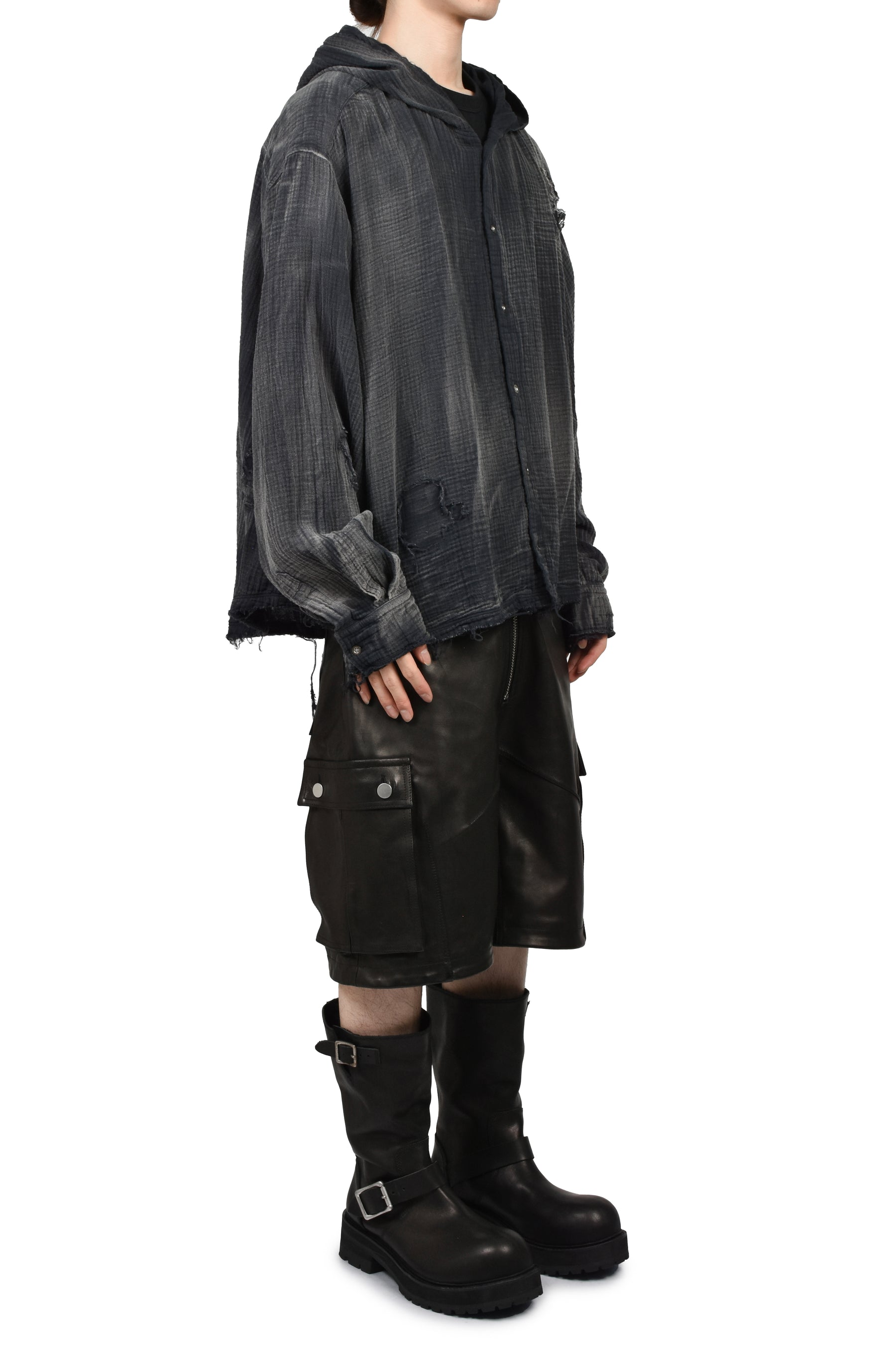 FRONT ZIP SHORTS  / WAXED RAW INDIGO
