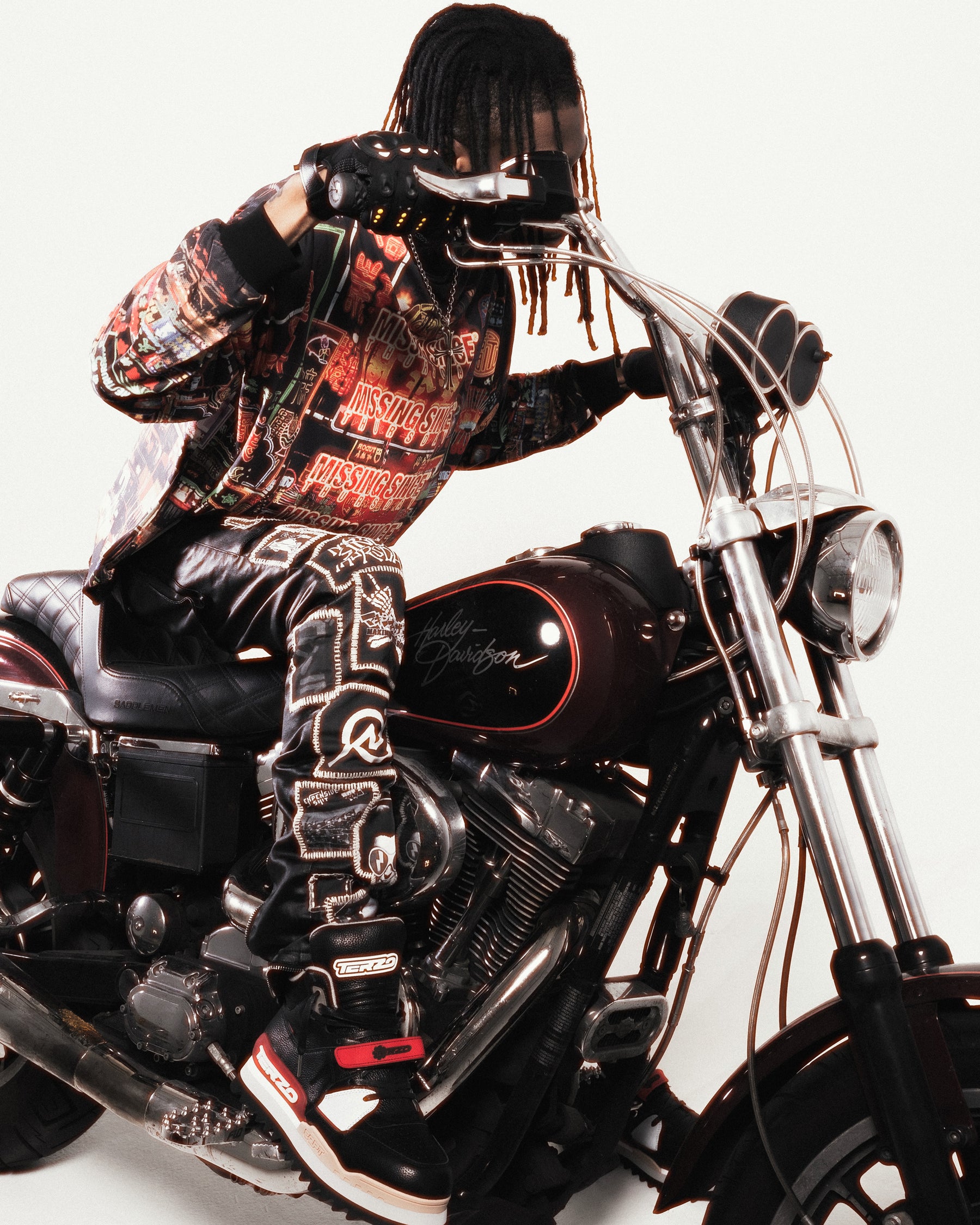 MISSING SINCE THURSDAY × LIMI feu EXCLUSIVE ITEMS and LIMITED ITEMS