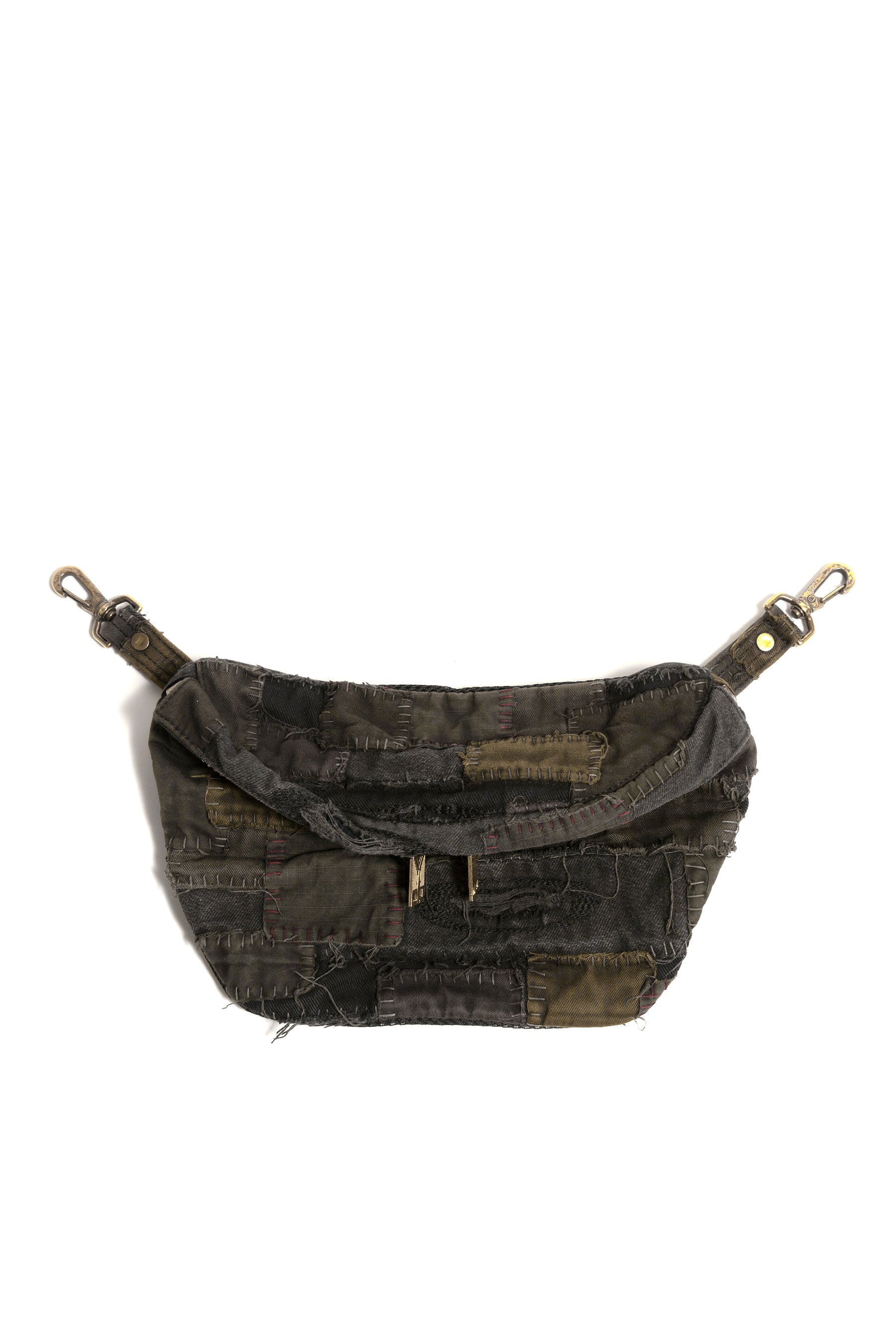 BLACKMEANS FW22 945-77TAC281-1 / BAG / CHA - NUBIAN