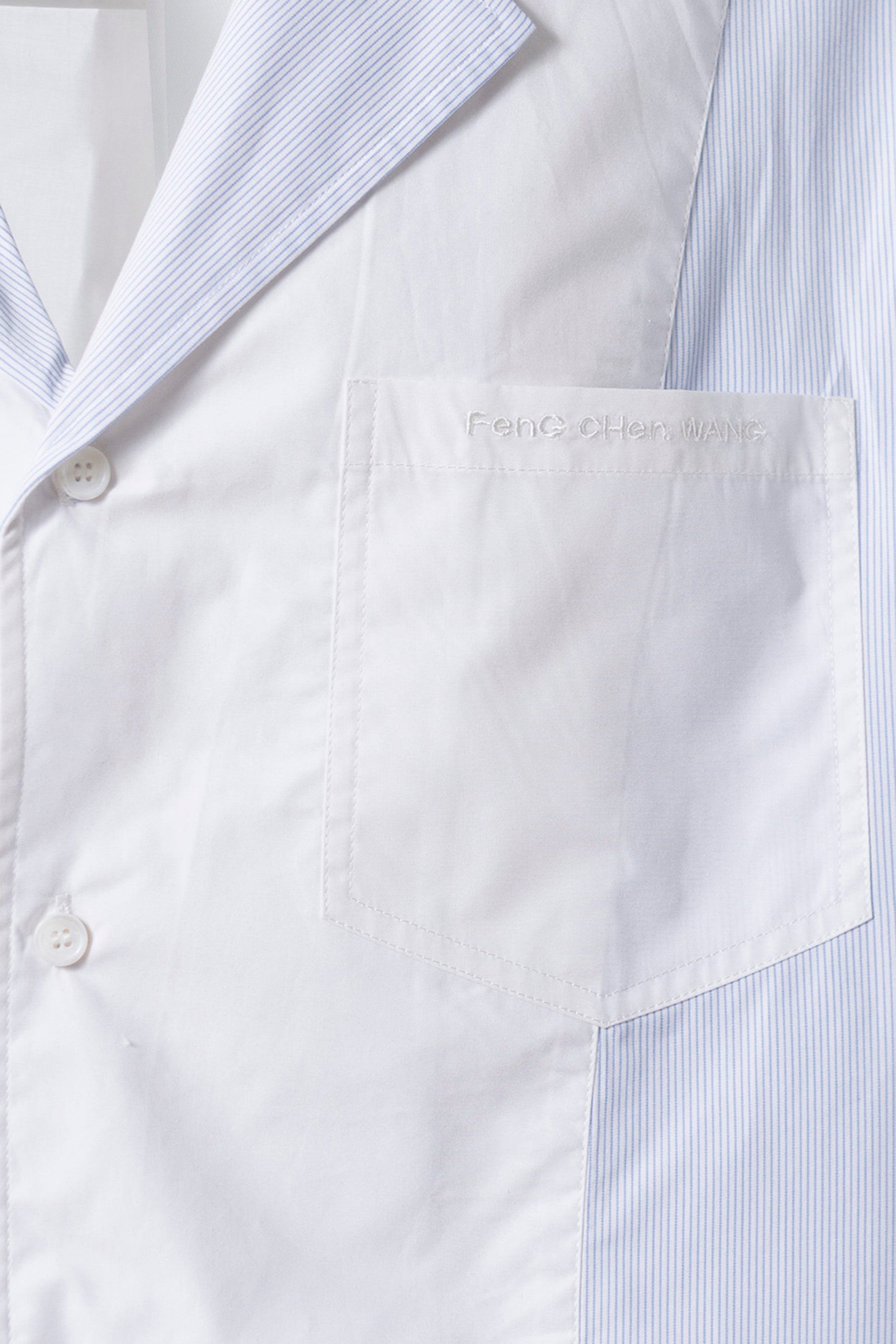 SHORT SLEEVE SHIRT WITH PATCHED PANEL / WHT