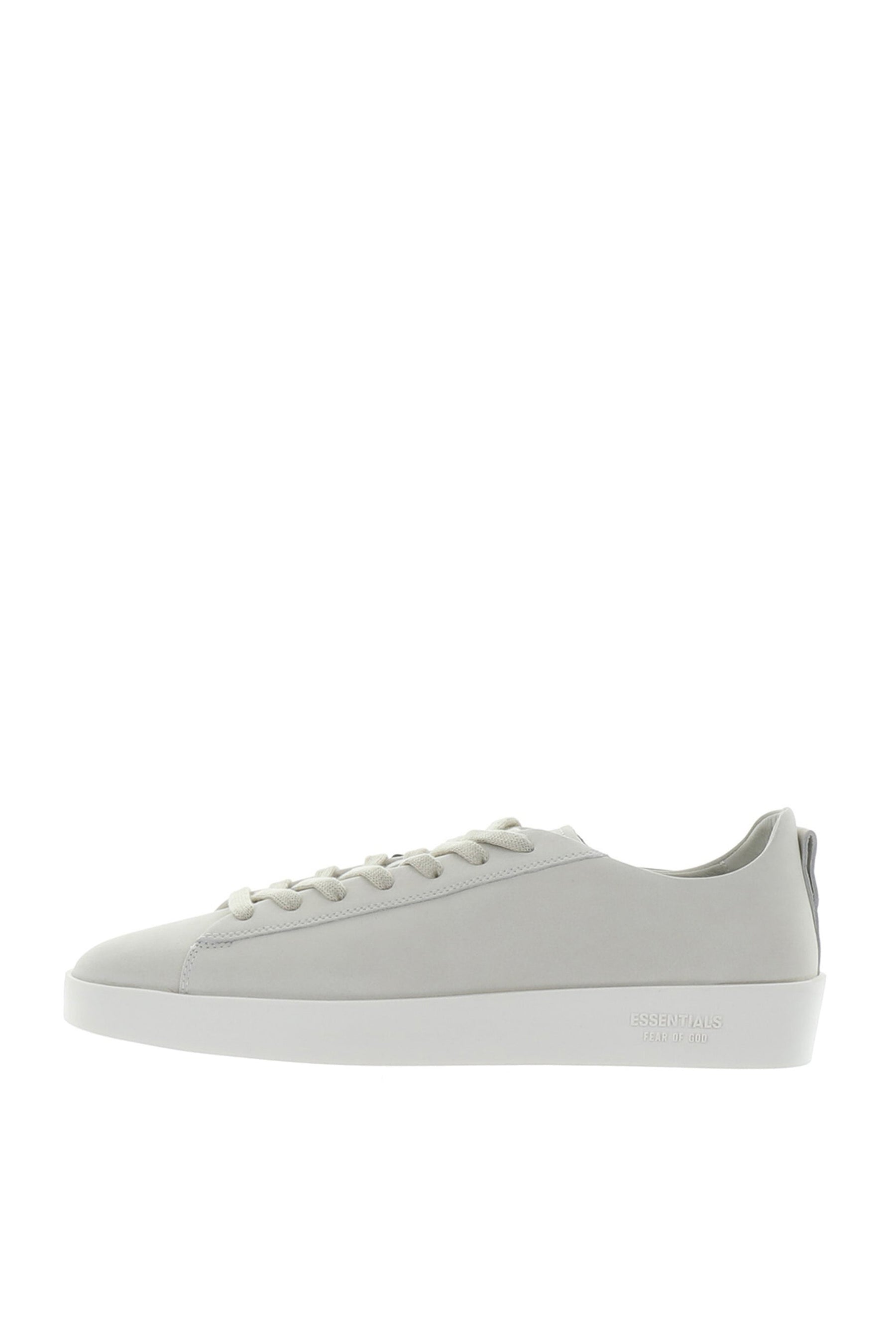 ESSENTIALS SS22 TENNIS LOW / GREIGE - NUBIAN